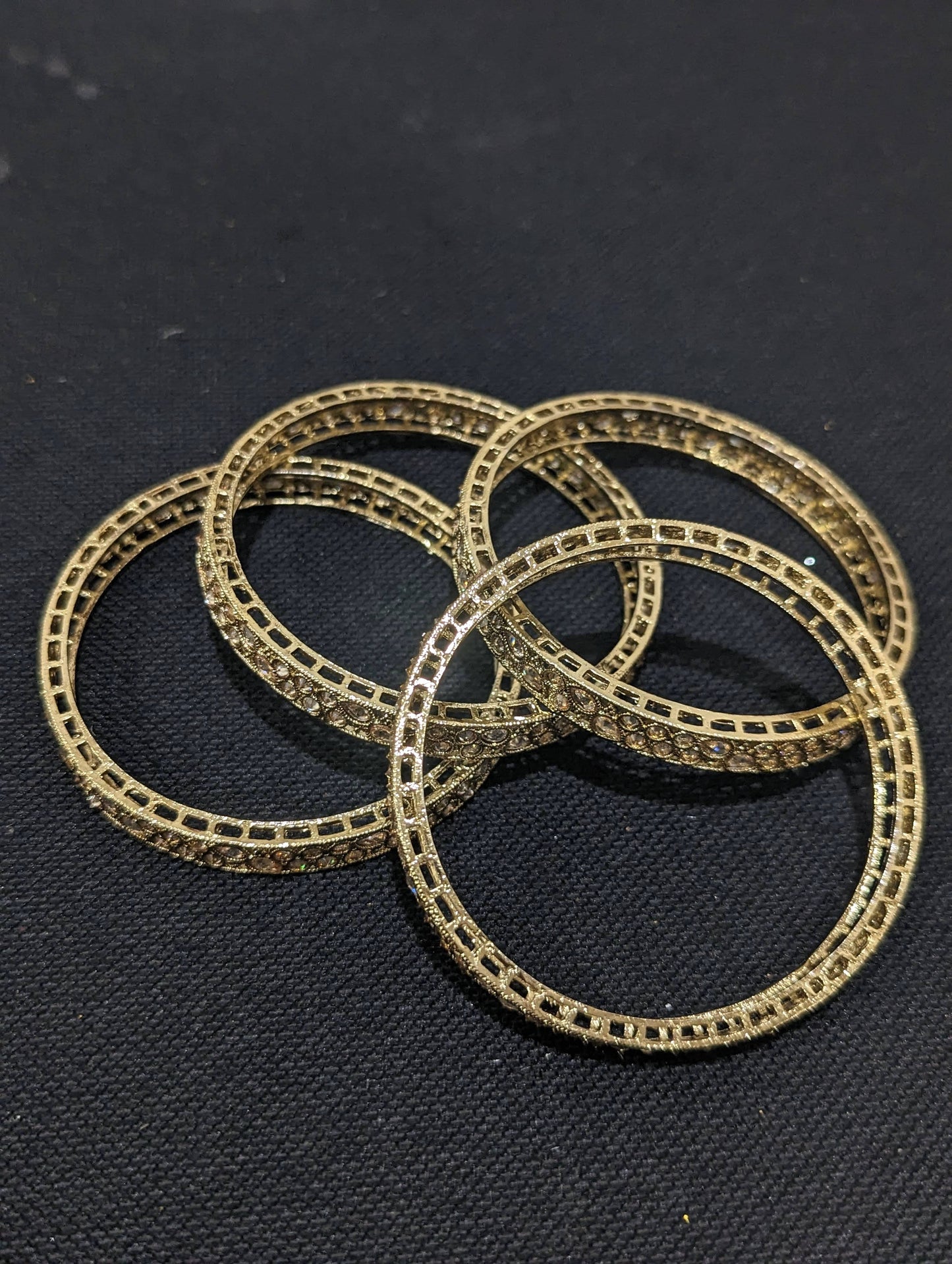 Mehandi polish Polki stone Bangles - Set of 4