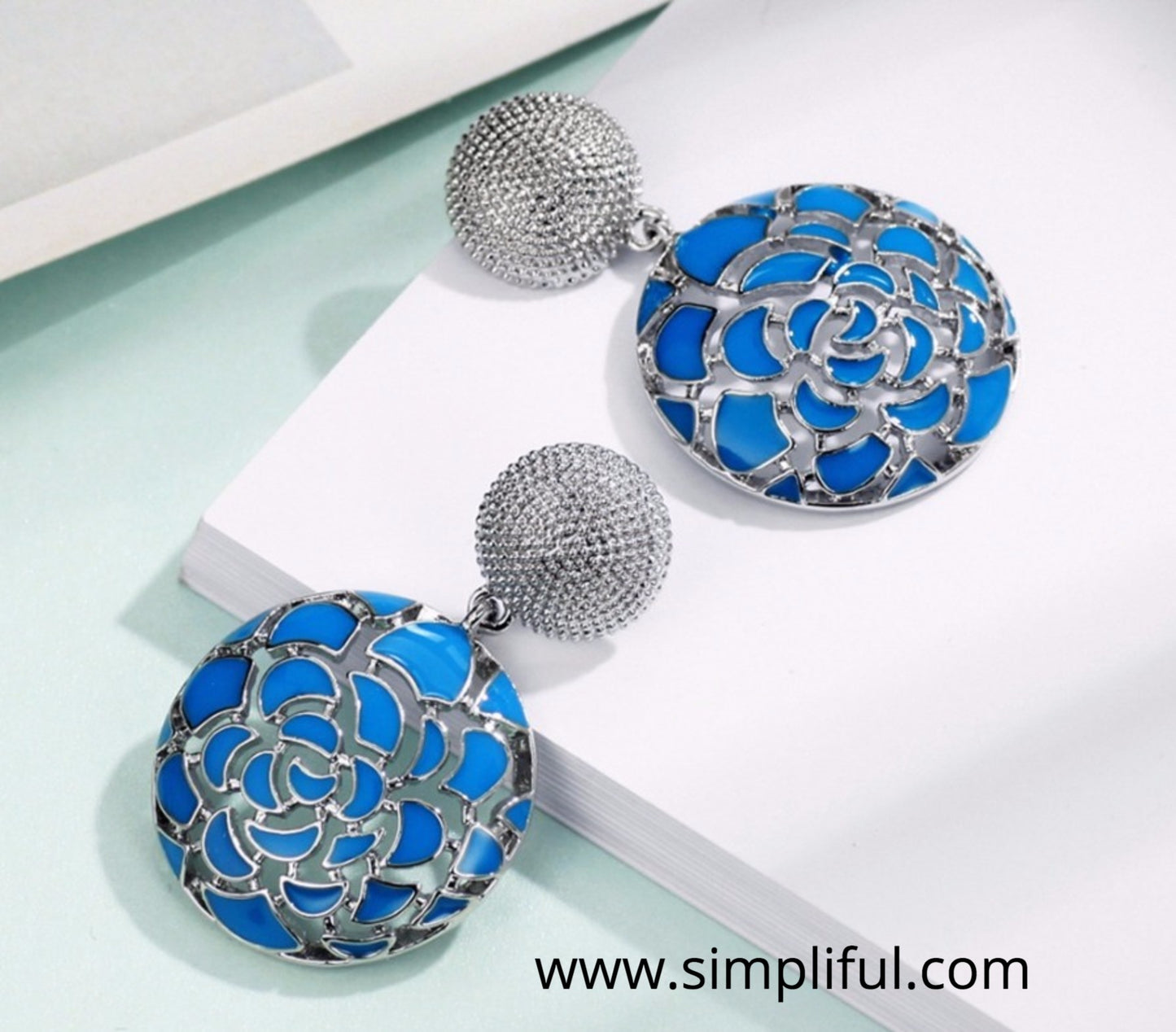 Round Designer Enamel Earring - Simpliful