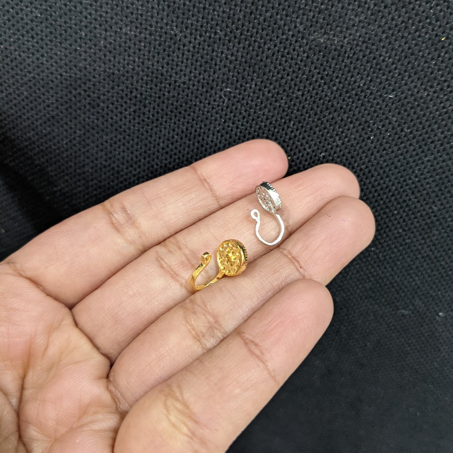 Flat Round design Clip on Nose Pin