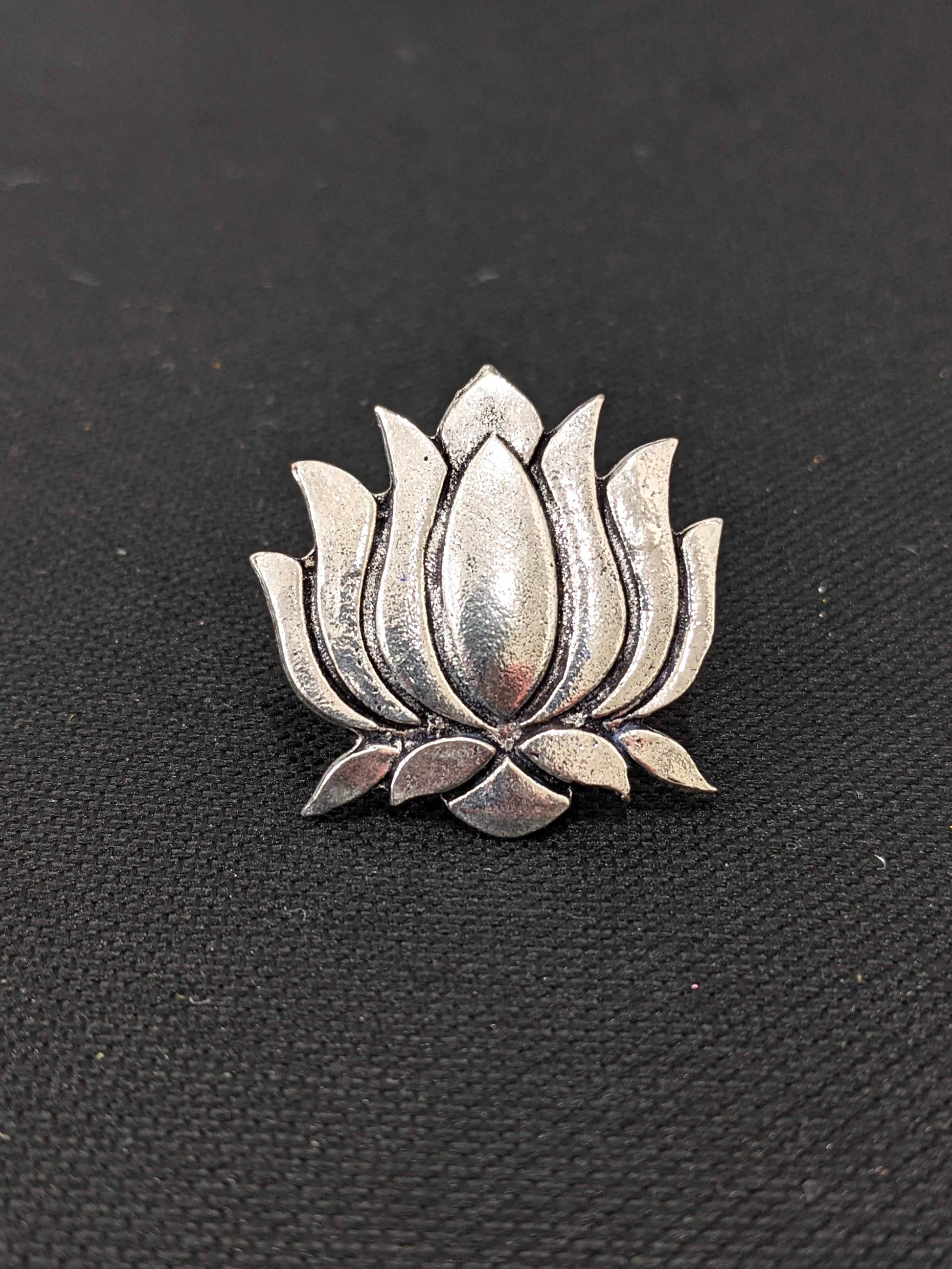 Oxidized XL Lotus flower Adjustable Finger ring - Simpliful
