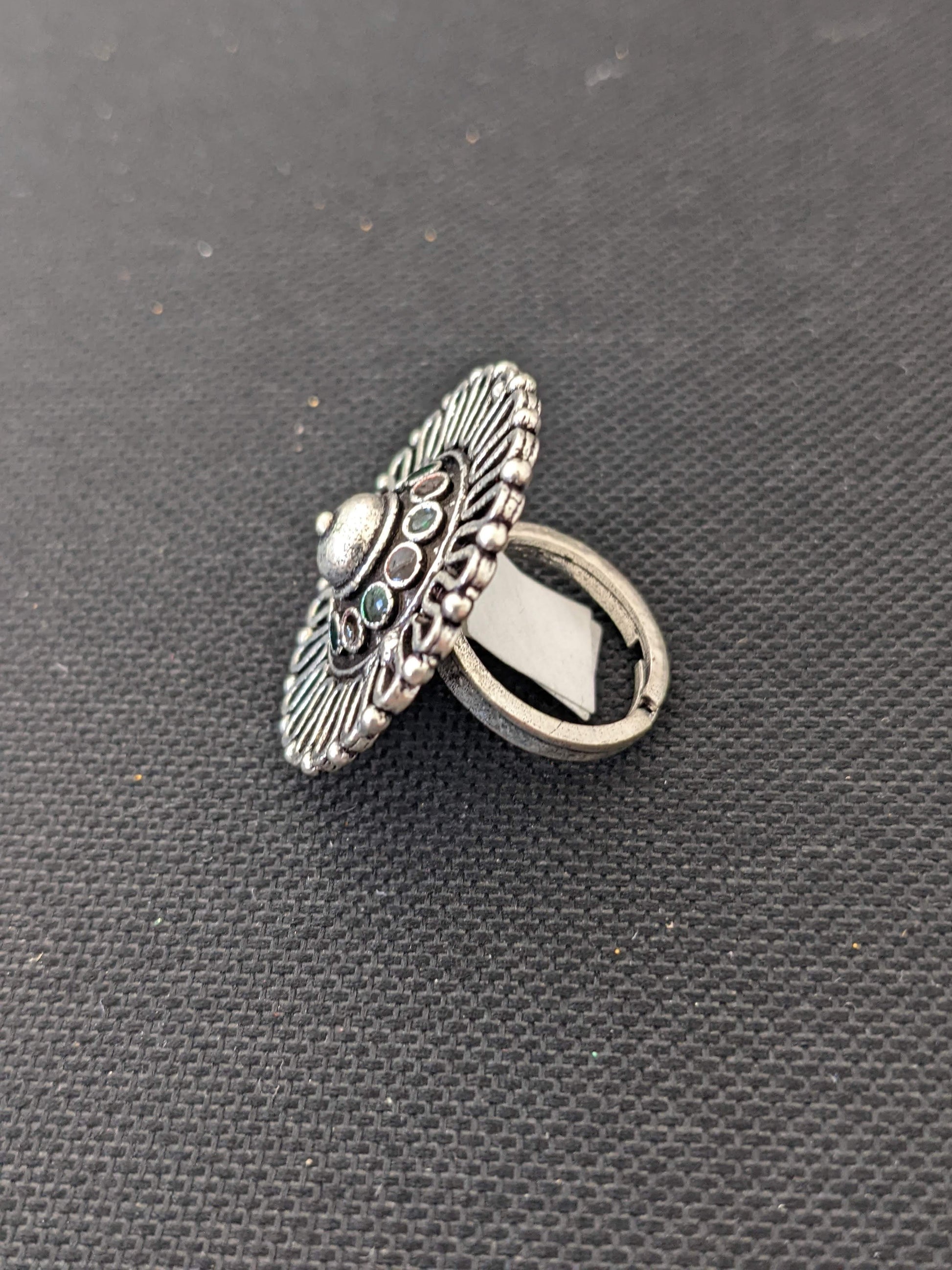 Oxidized curvy edged round Adjustable Finger ring - Simpliful