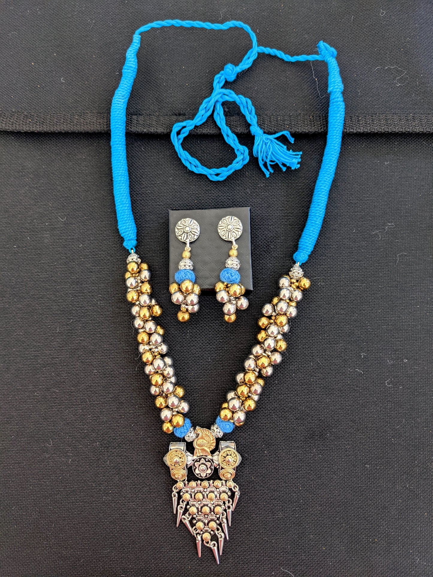 2 tone triangle pendant with colorful thread Necklace and earrings set