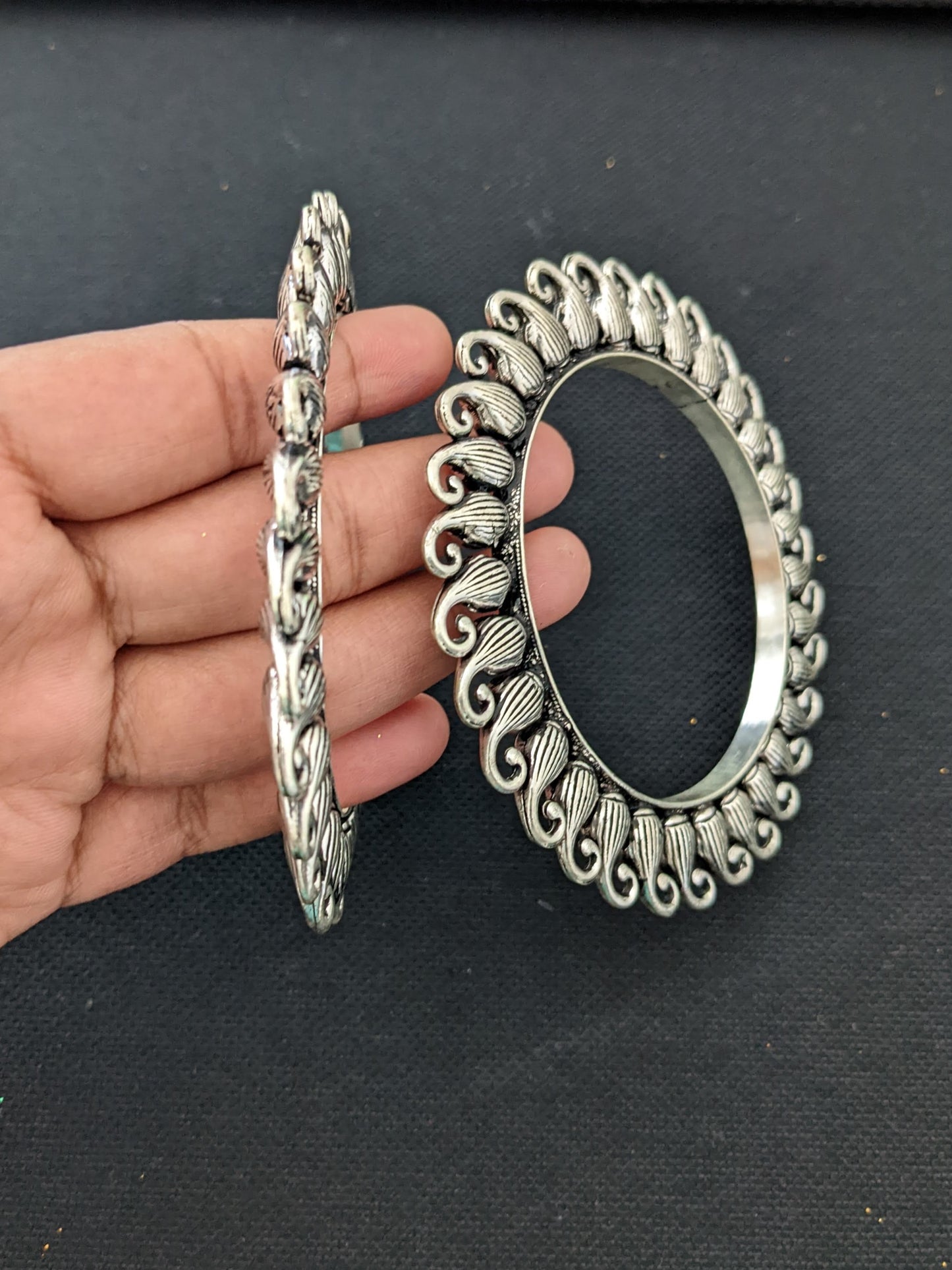 Oxidized silver pair bangles - Mango design