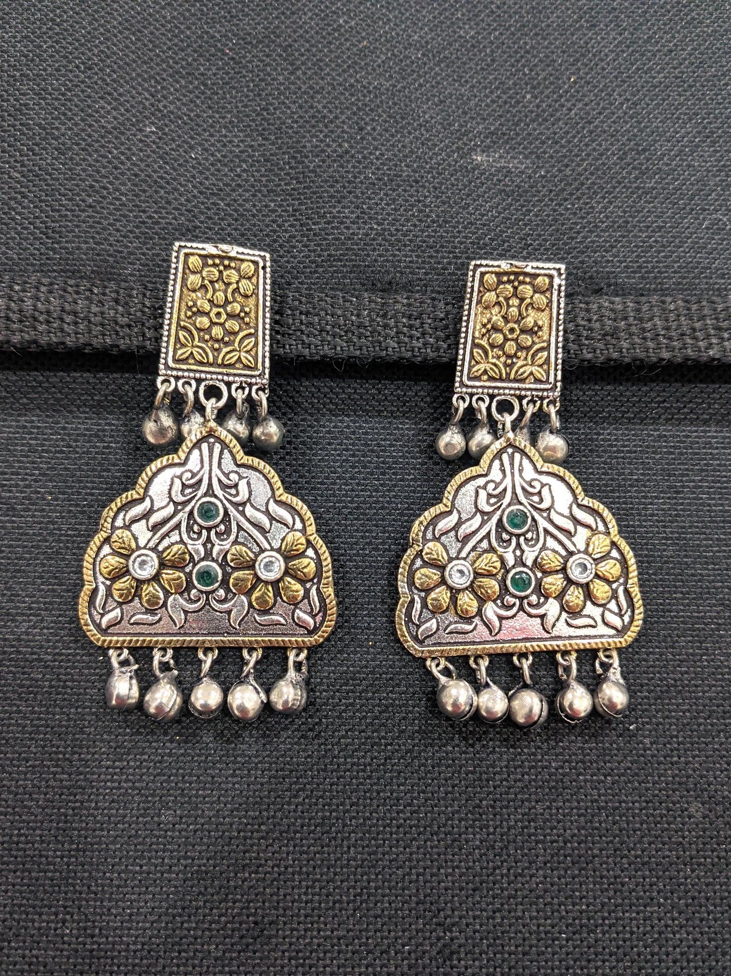 Dual tone curvy triangle design ghunghru bead hanging earring - Simpliful