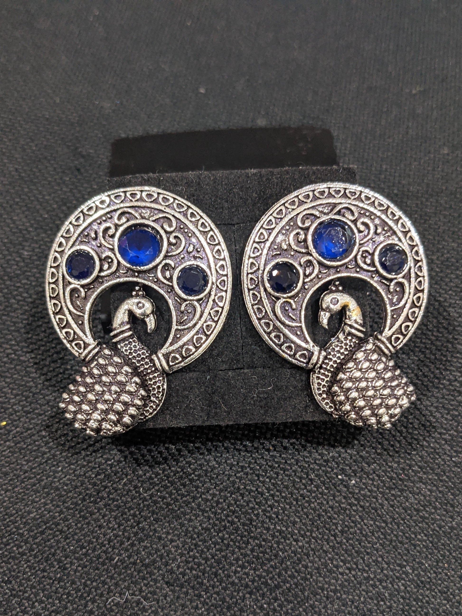 Oxidized Peacock large stud earrings - Simpliful