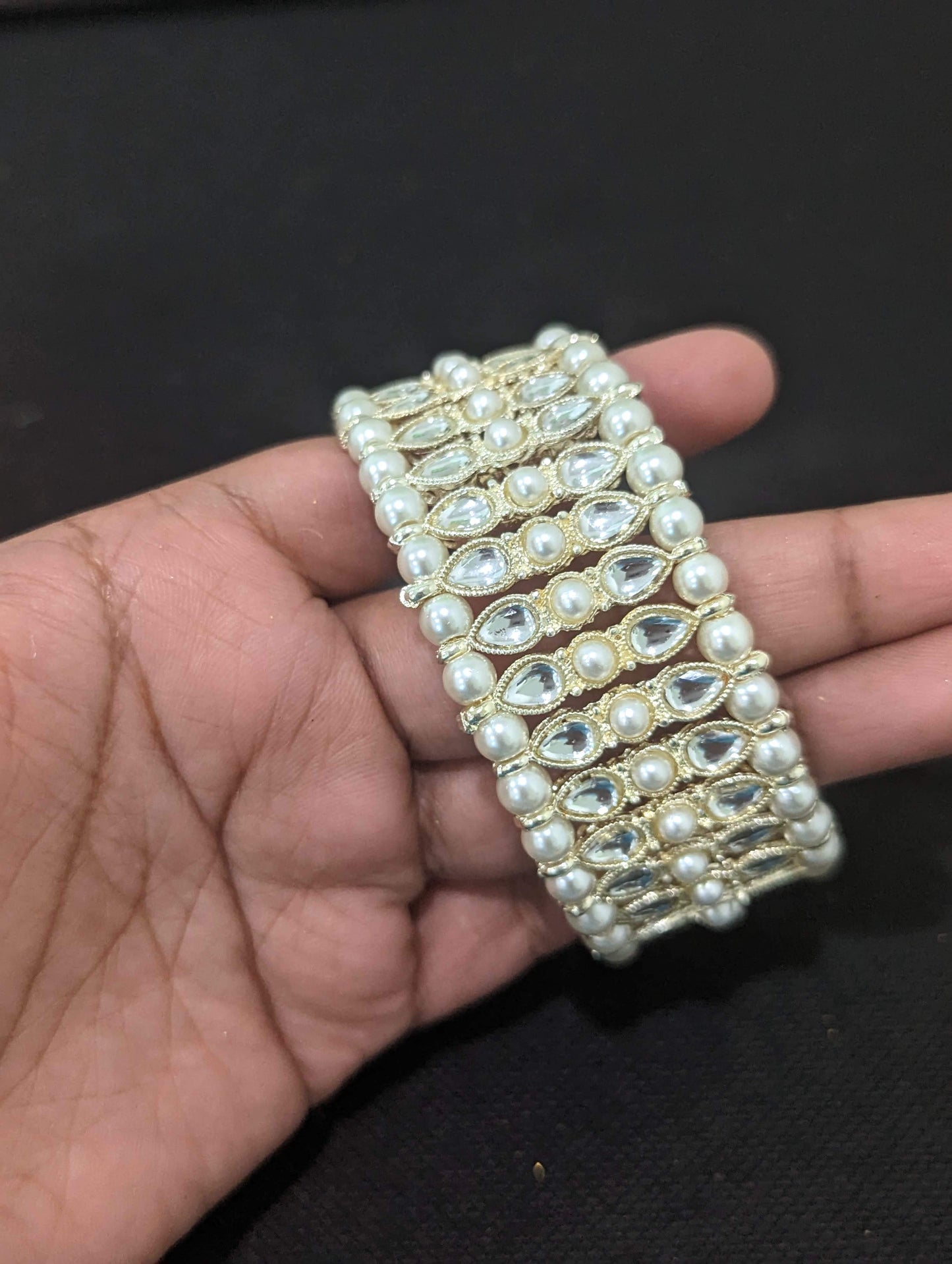 Glass kundan stone Pearl bracelet