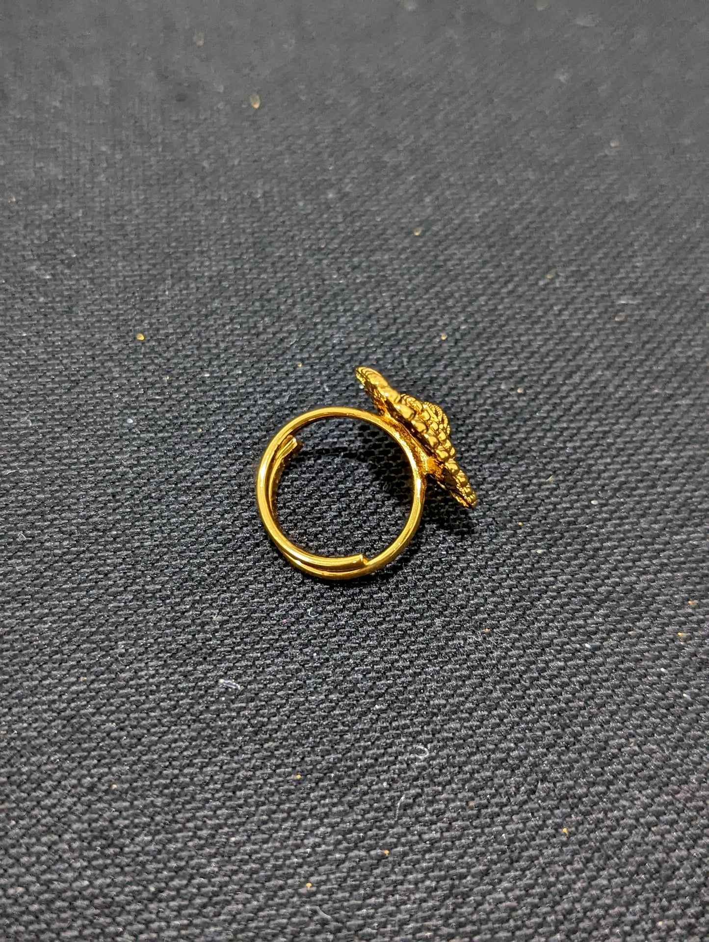 Teardrop Gold plated adjustable Finger rings