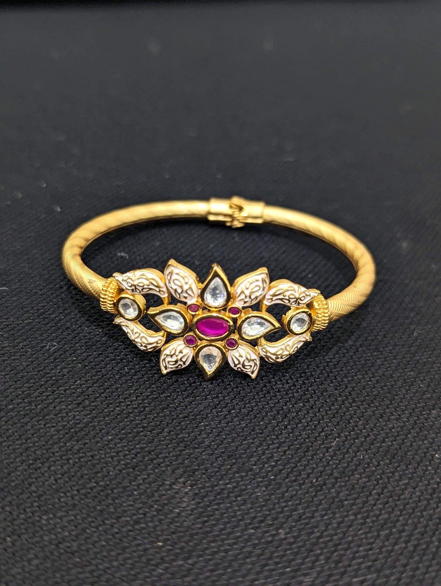Flower center uncut kundan stone openable bangle bracelet