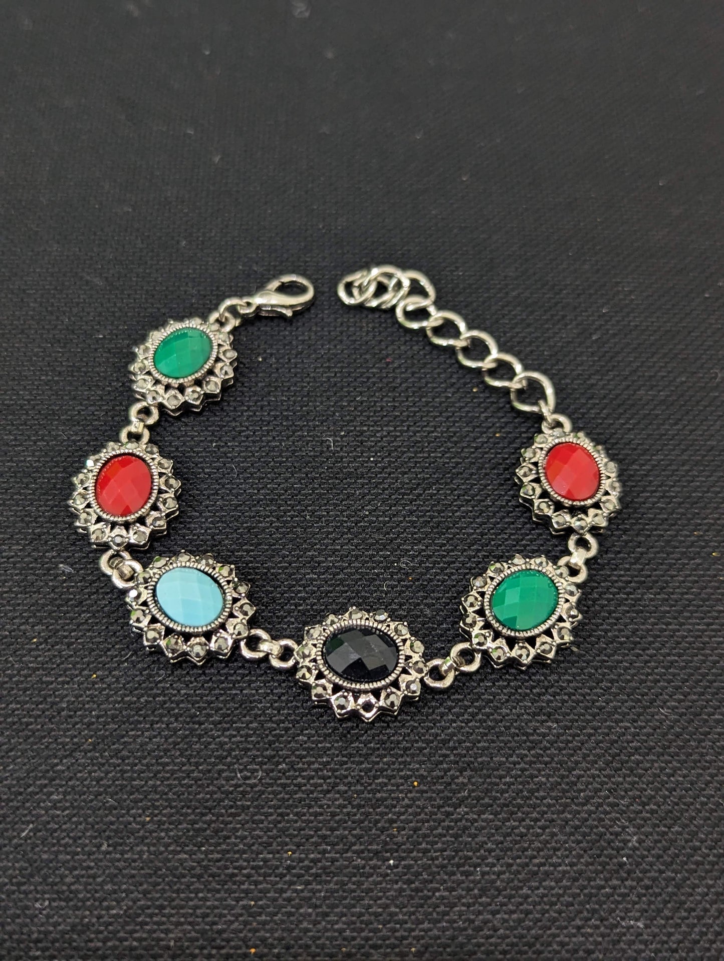 Antique Silver multi color oval Bracelet - Simpliful