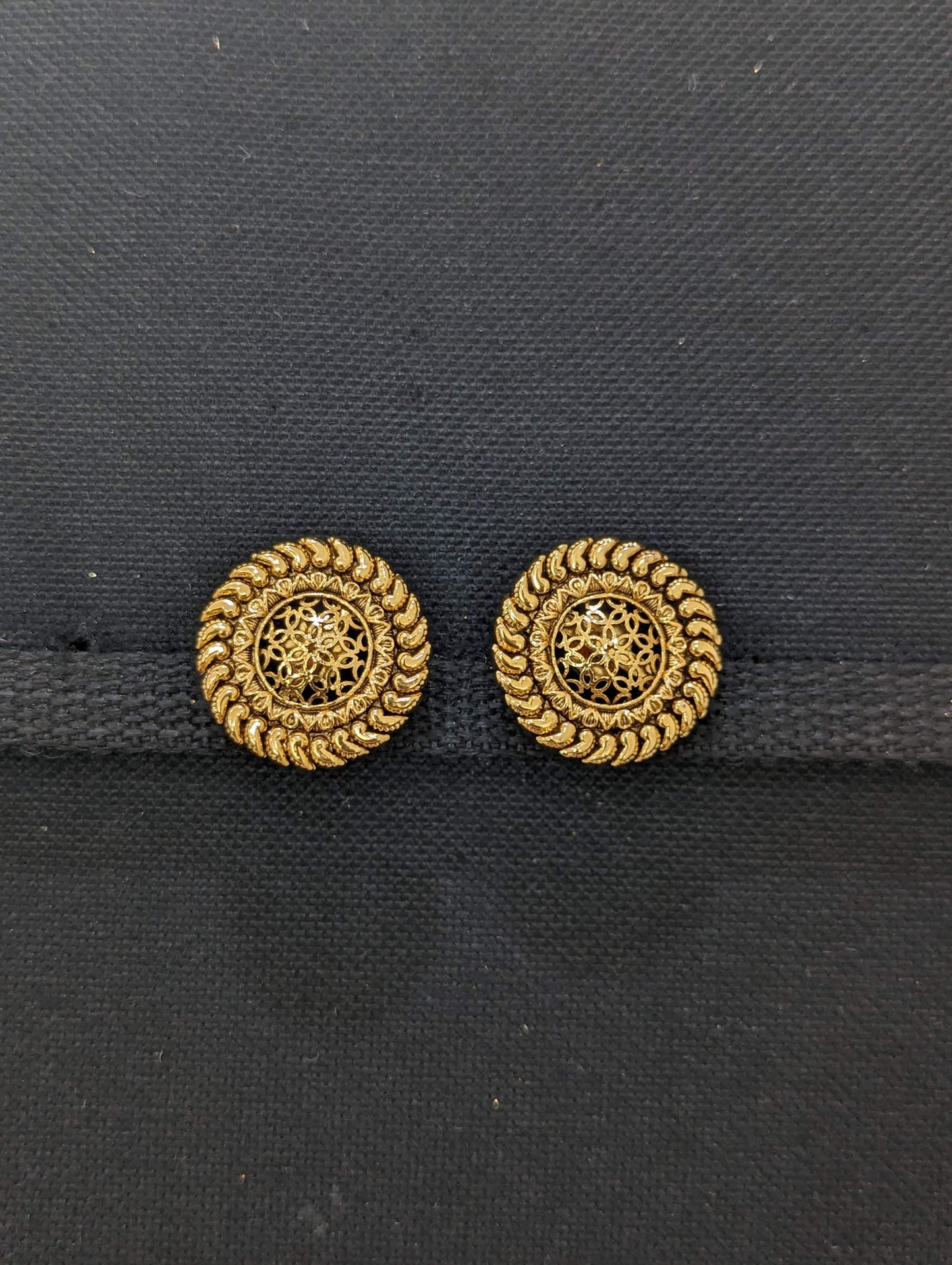Gold plated Medium Round stud Earrings