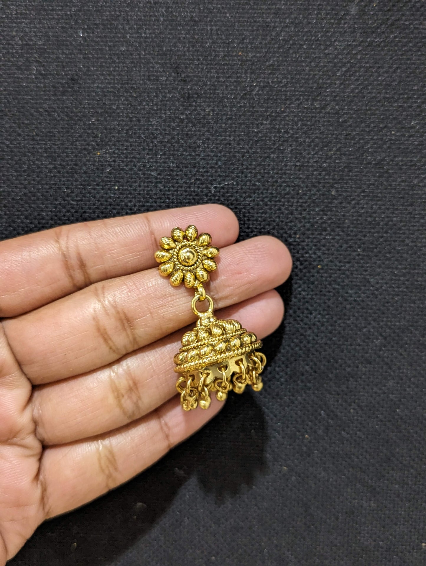 Gold plated Jhumka earrings - D1