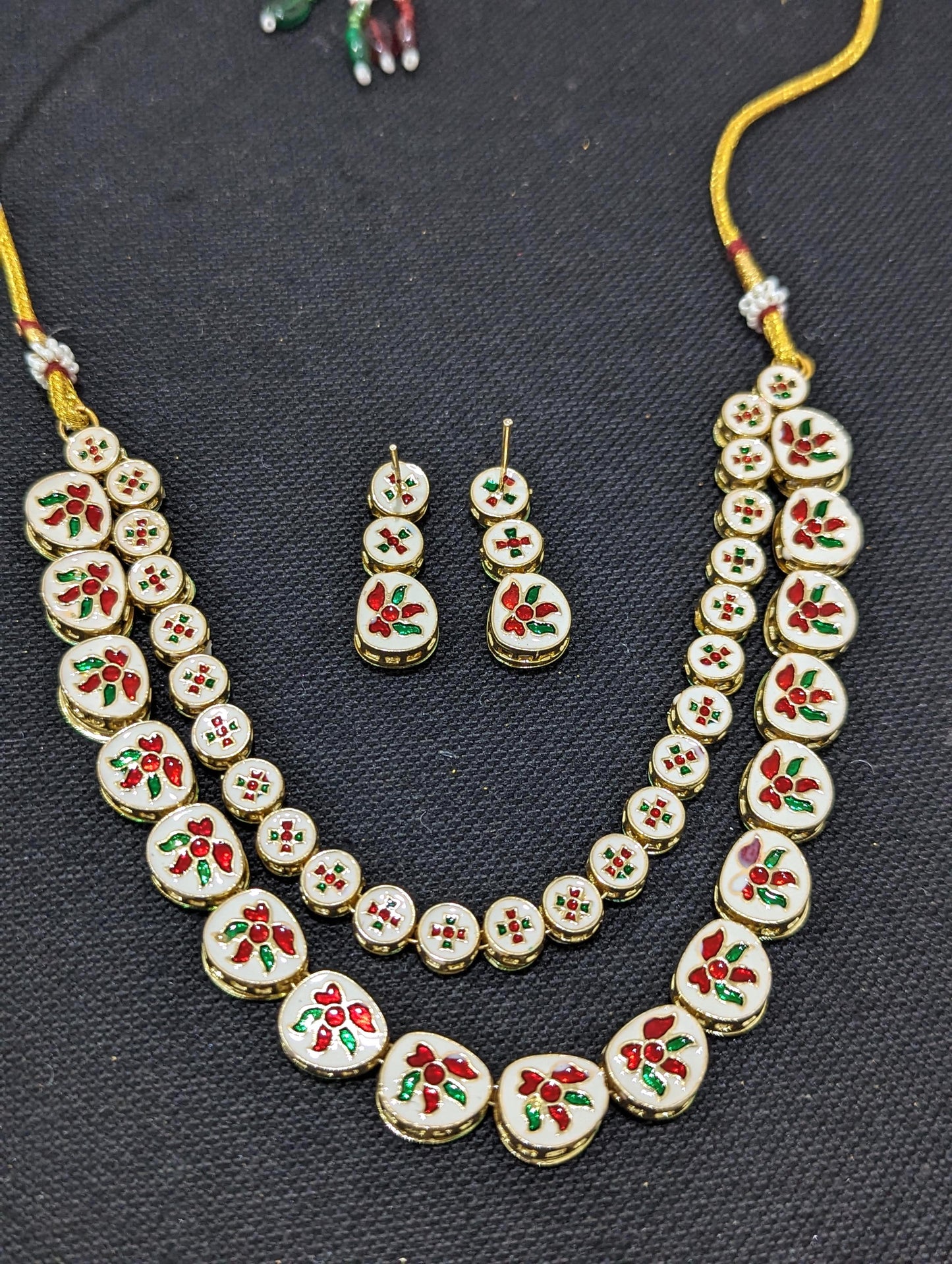 Dual line Kundan Choker Earrings set - D2