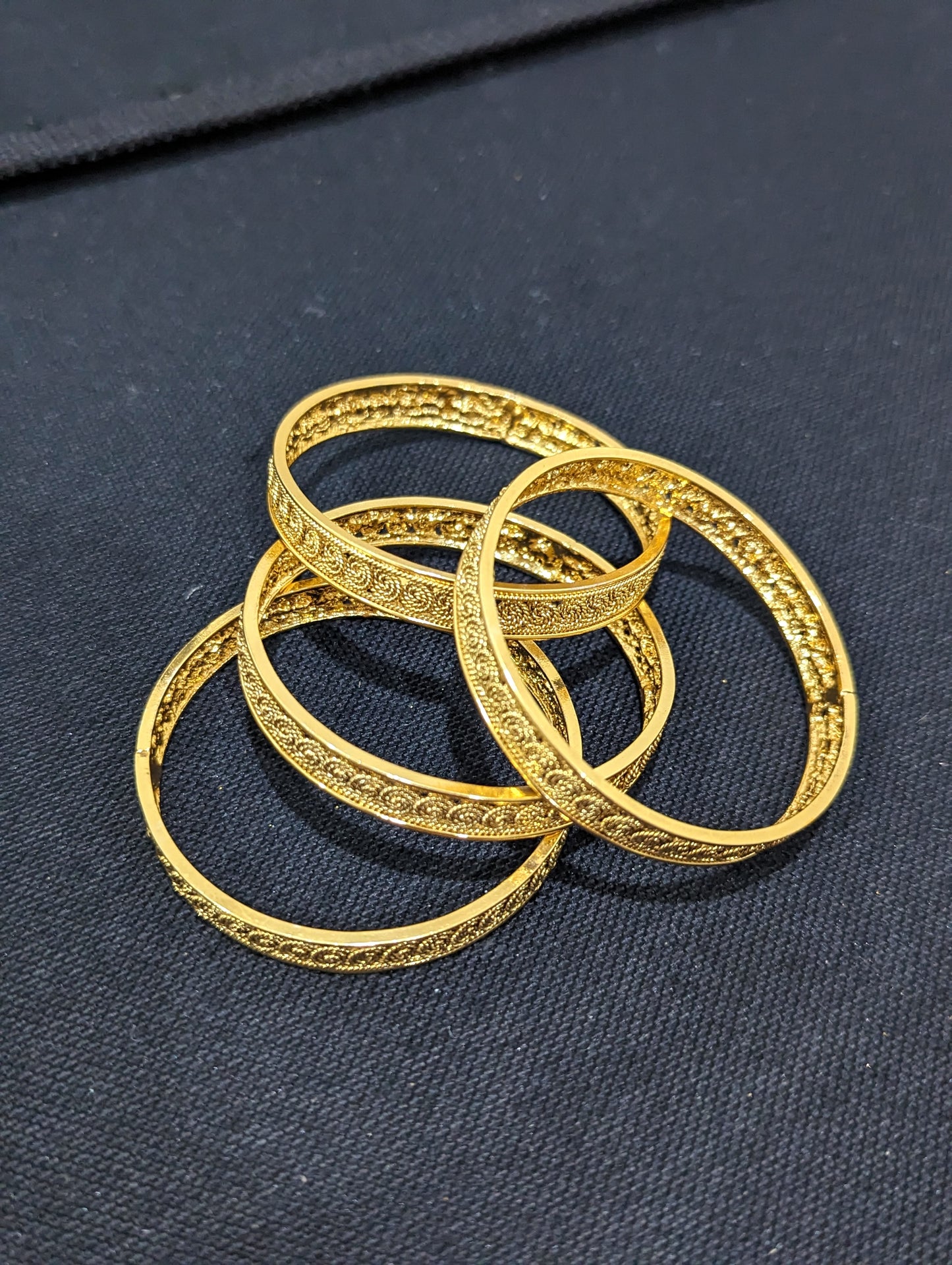 Gold plated Chakri design Traditional Bangles - Set of 4