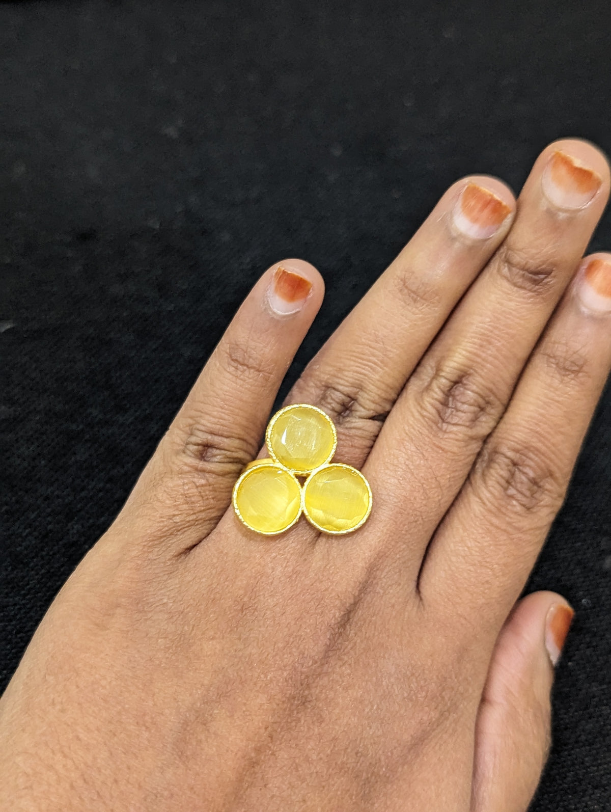 Color Stone Finger Rings Yellow resin stone adjustable Finger rings – Simpliful Jewelry