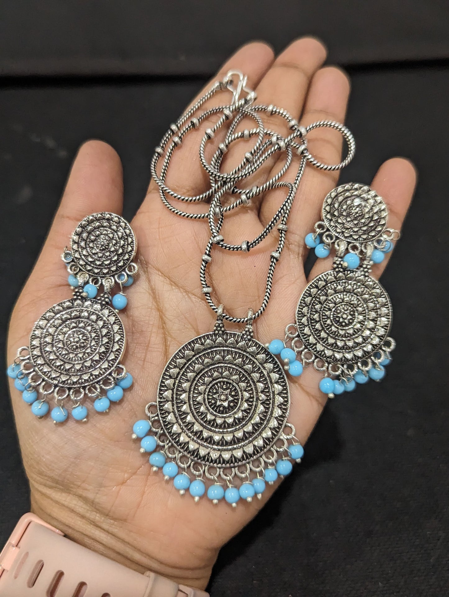 Oxidized Silver Round pendant and Earrings set