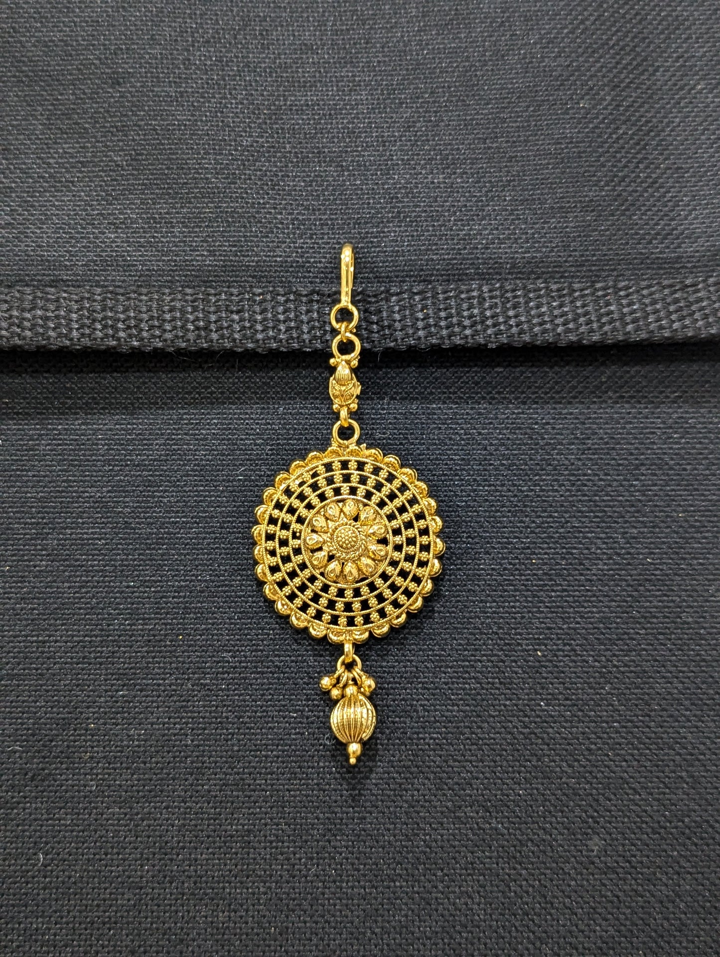 Light Gold plated Maang Tikka - Design 3