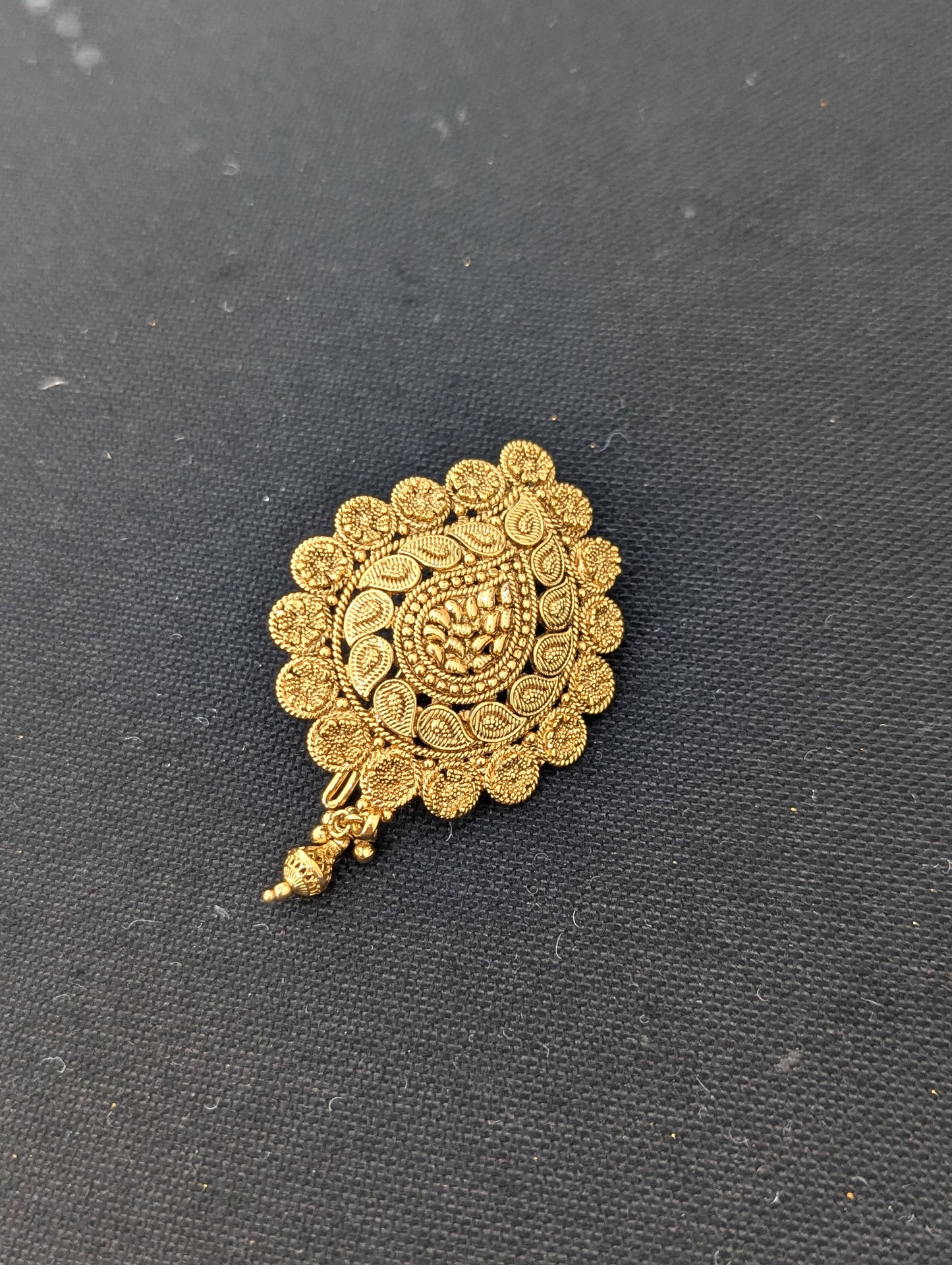 Gold plated Mango design Large Clip on Hair Clip