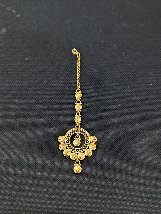 Gold plated Hollow Chandbali Maang Tikka