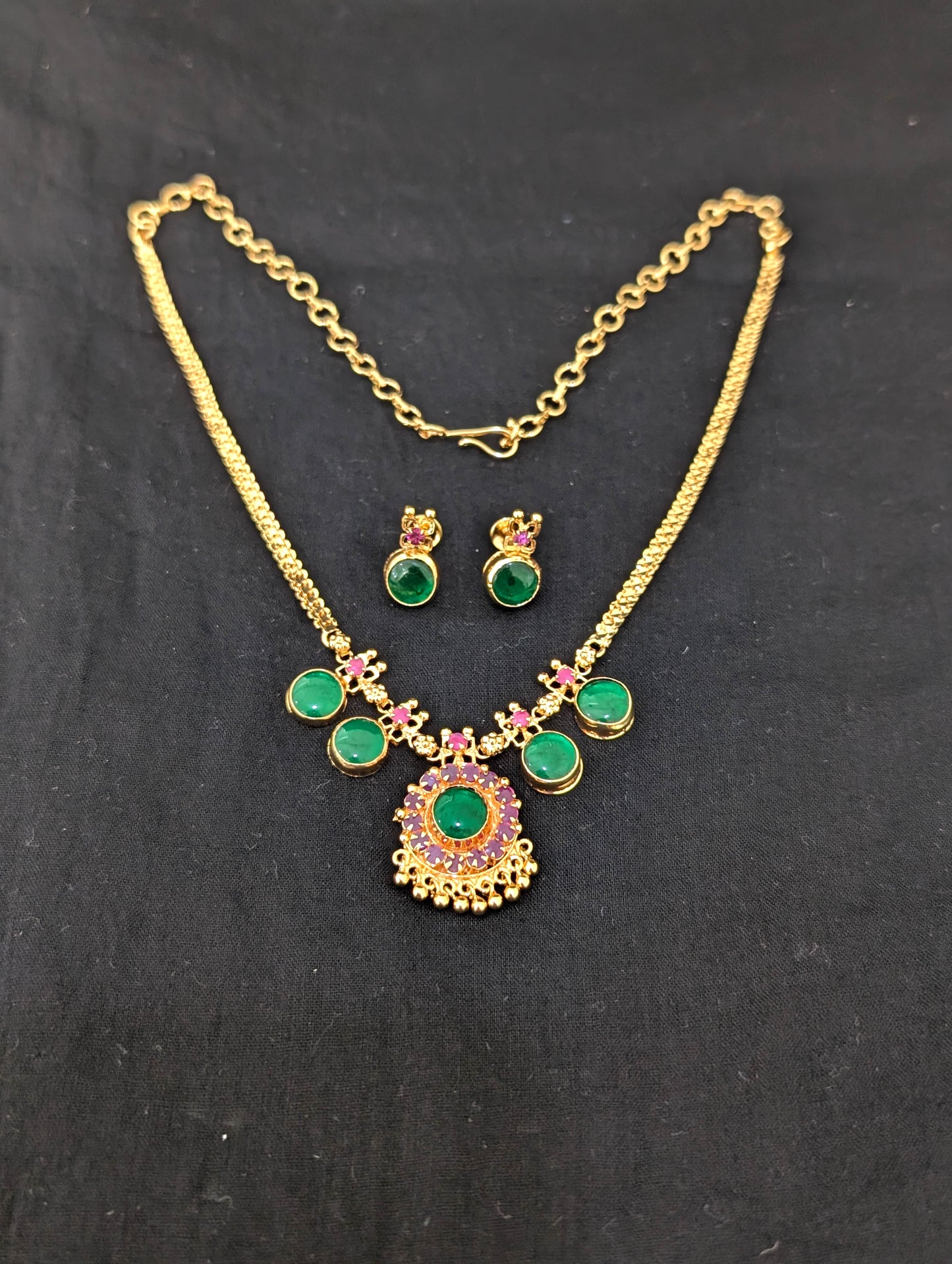 Micro gold plated Palakka style Necklace and Earrings set