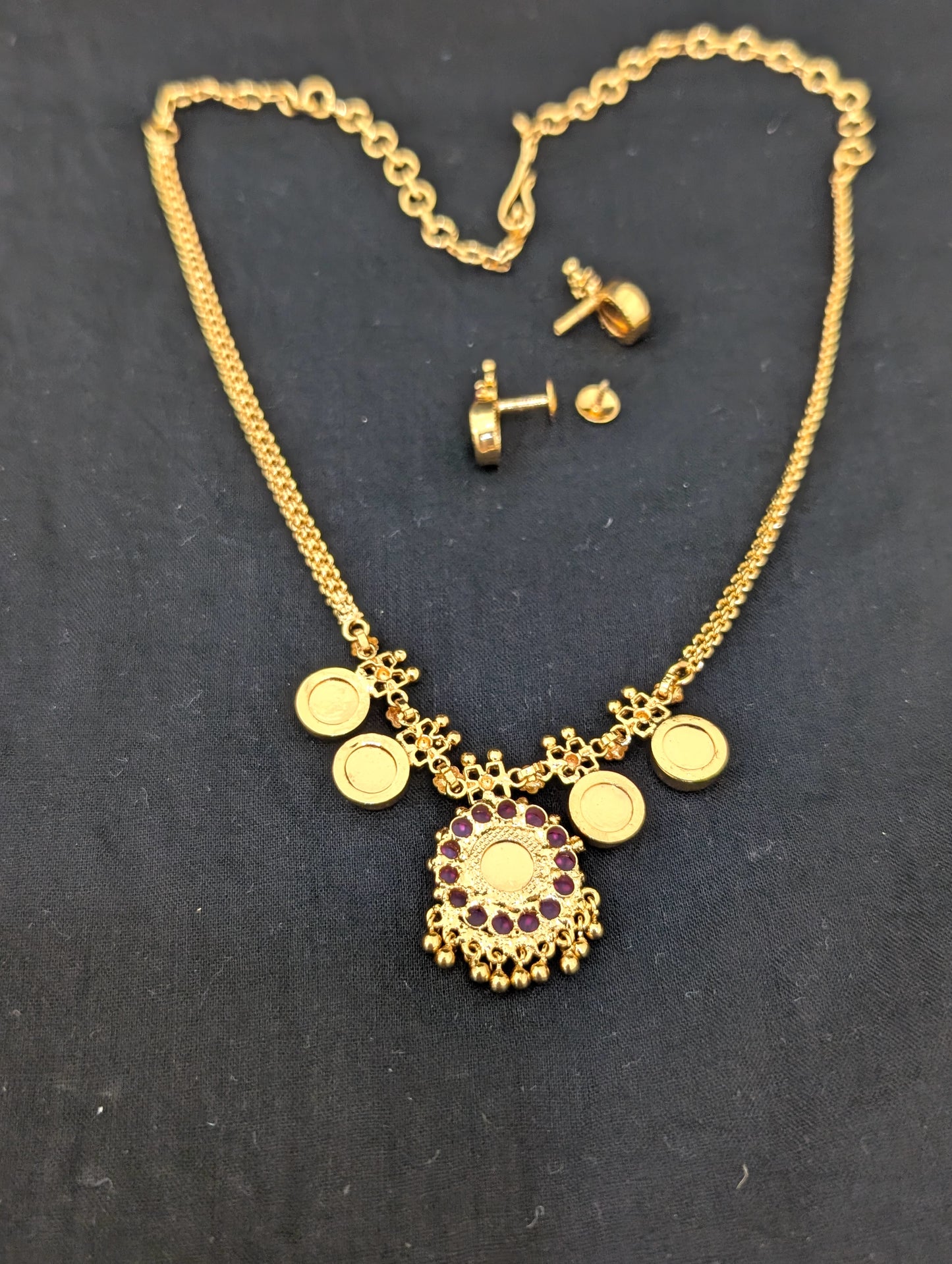 Micro gold plated Palakka style Necklace and Earrings set