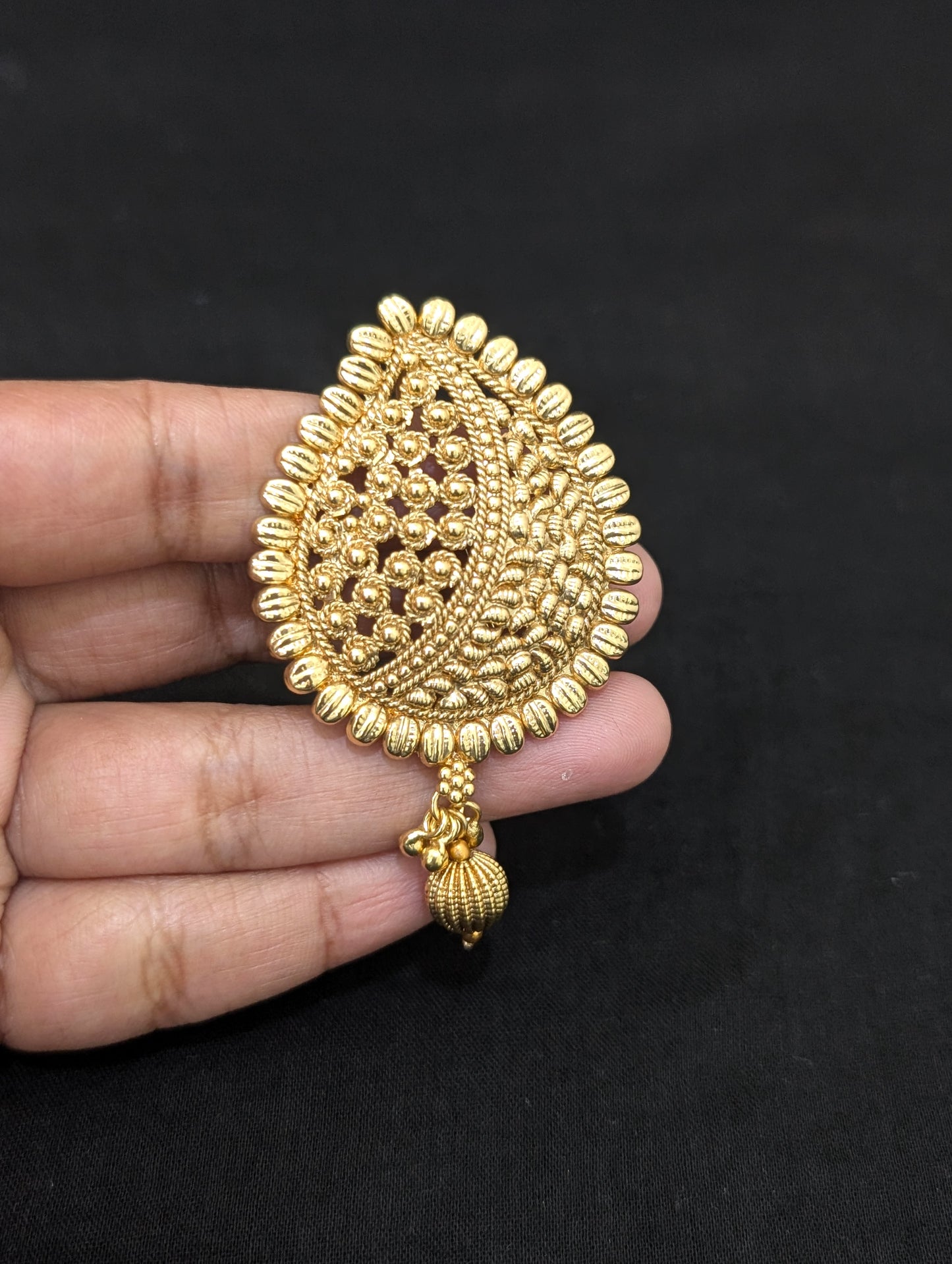 Light Gold plated Mango Clip on Hair Brooch - D1
