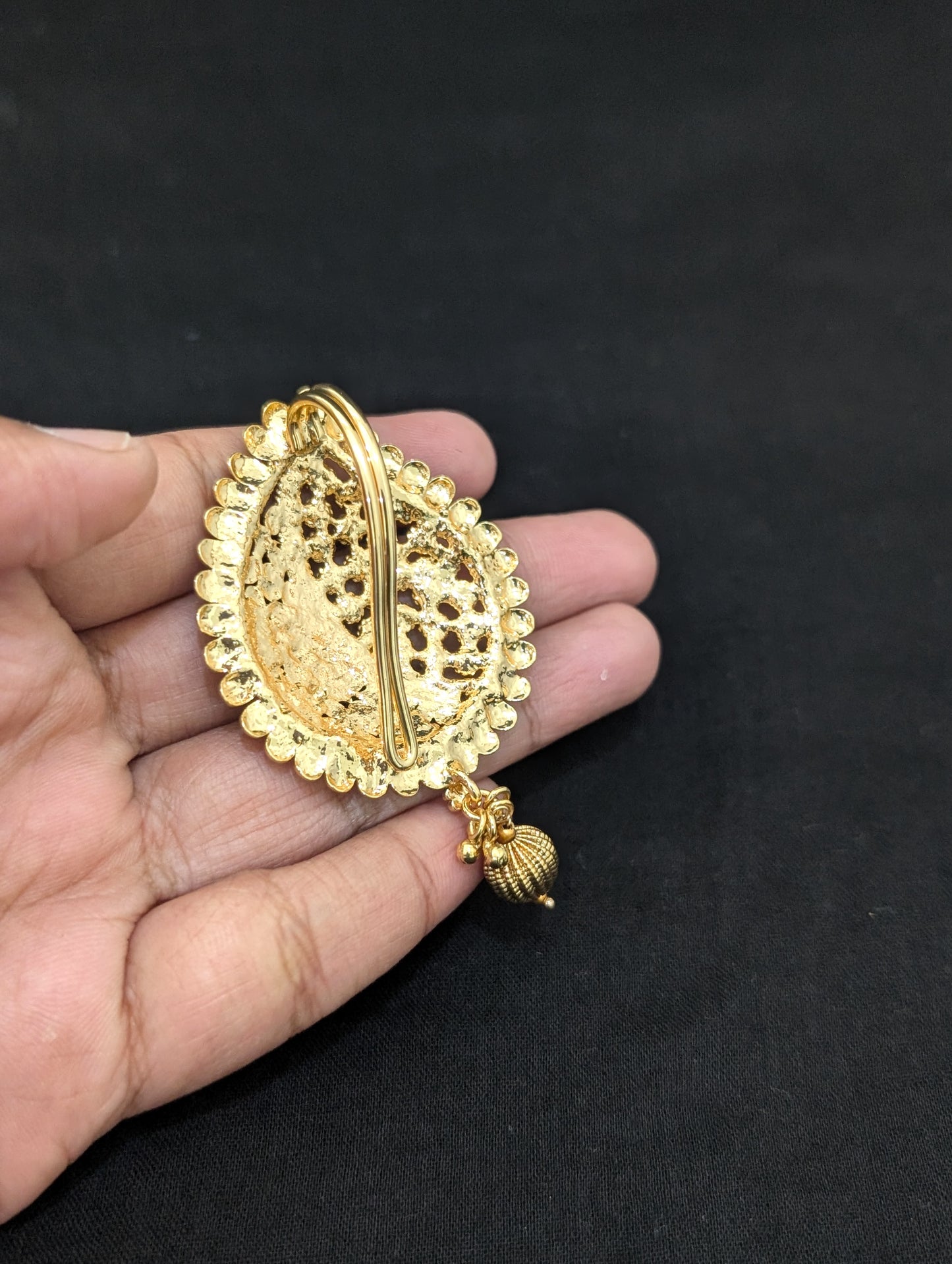 Light Gold plated Mango Clip on Hair Brooch - D1