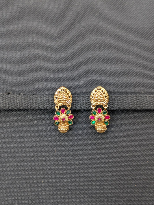 Unique Cut Ball Kemp Earrings