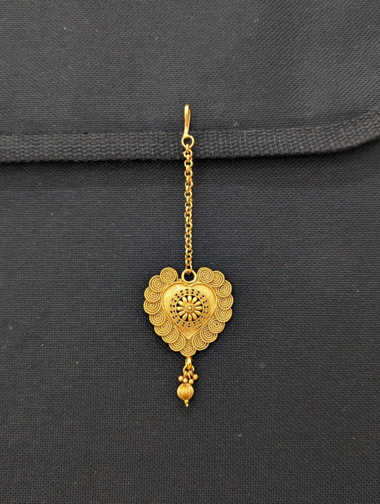Heart design Gold plated Maang Tikka