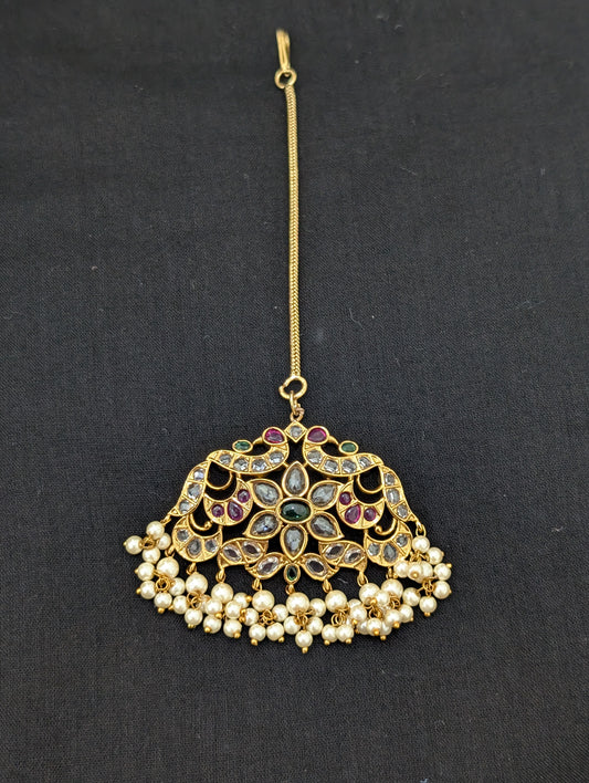 Large Kemp stone South Indian Peacock Maang Tikka