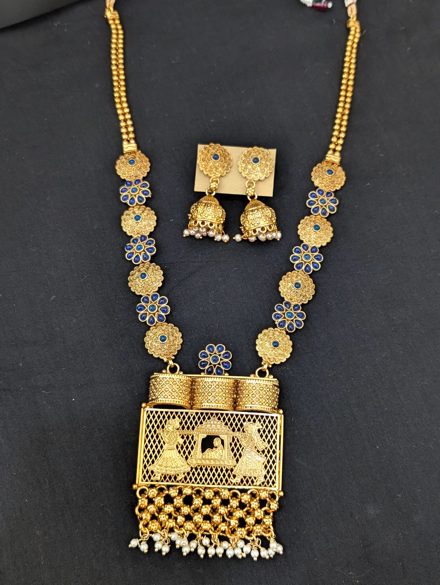 Wedding theme Pendant Long chain set