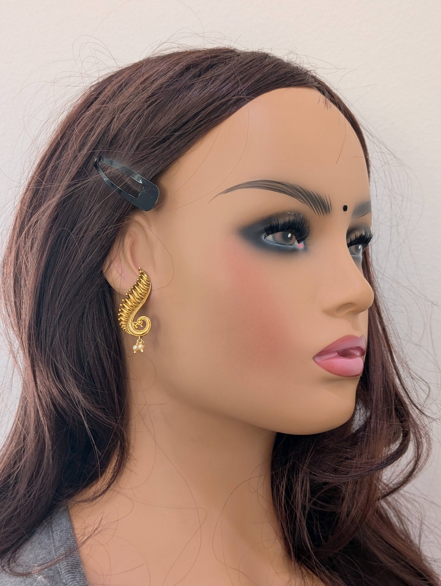 Peacock design stud earrings