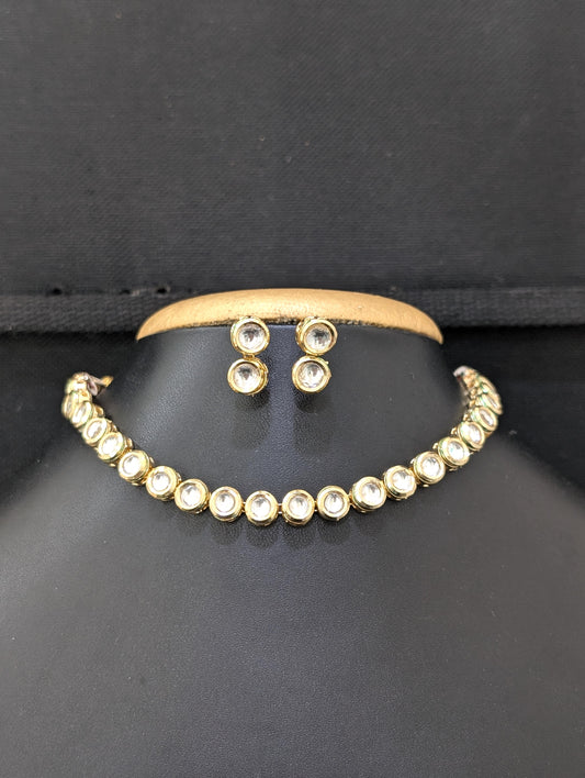 Single line Kundan Choker Earrings set