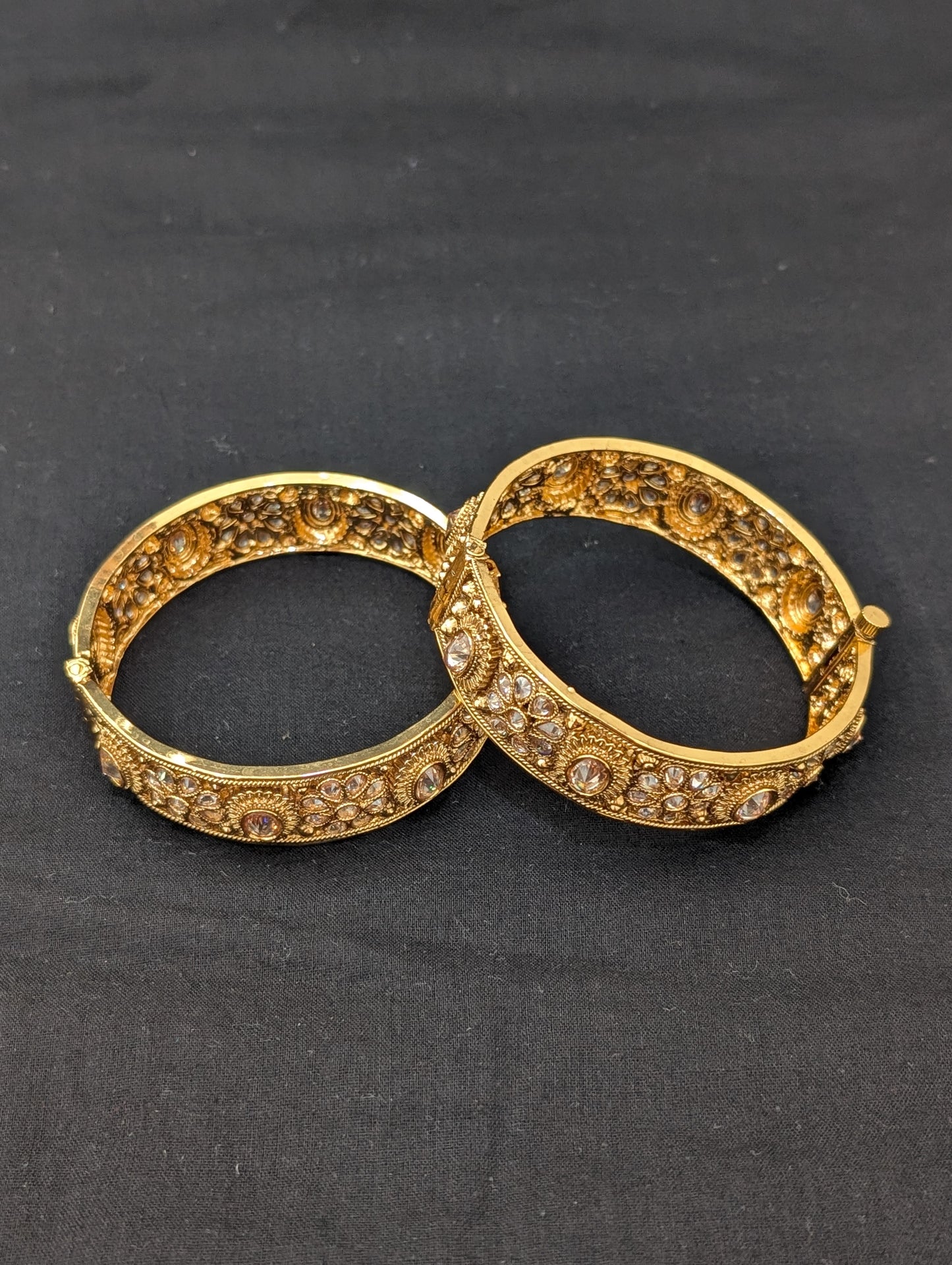 Polki stone Traditional Bangles - Design 1