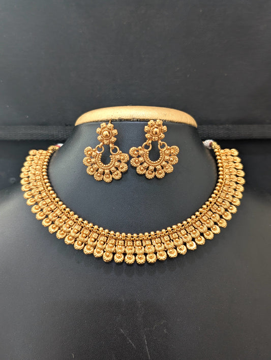 Gold plated Chandbali Spike Choker Necklace set