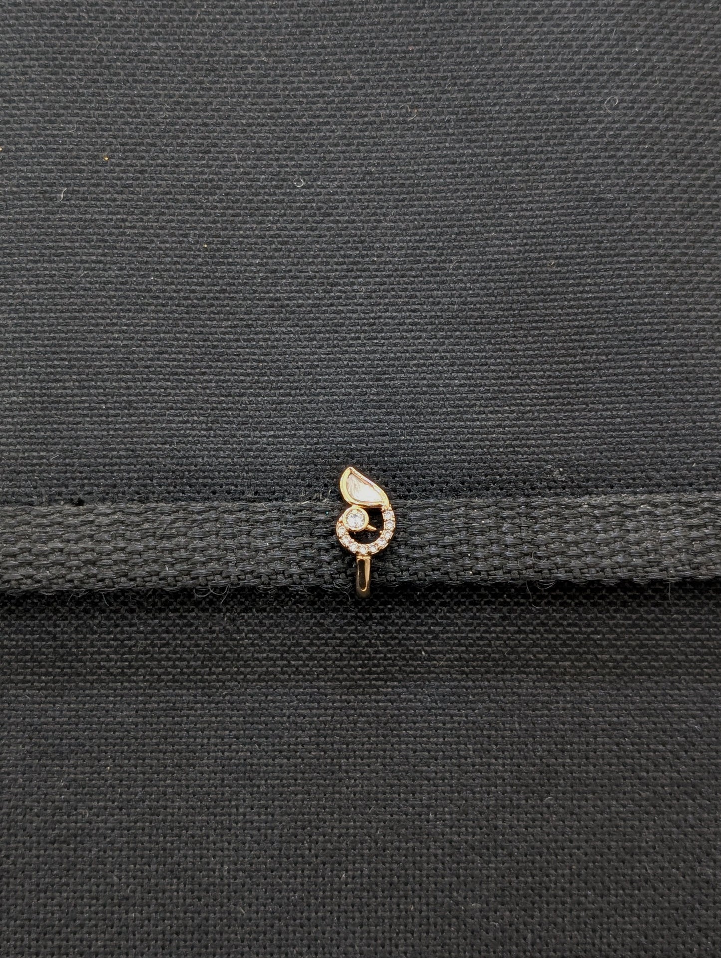 Peacock design Kundan Nose Pin