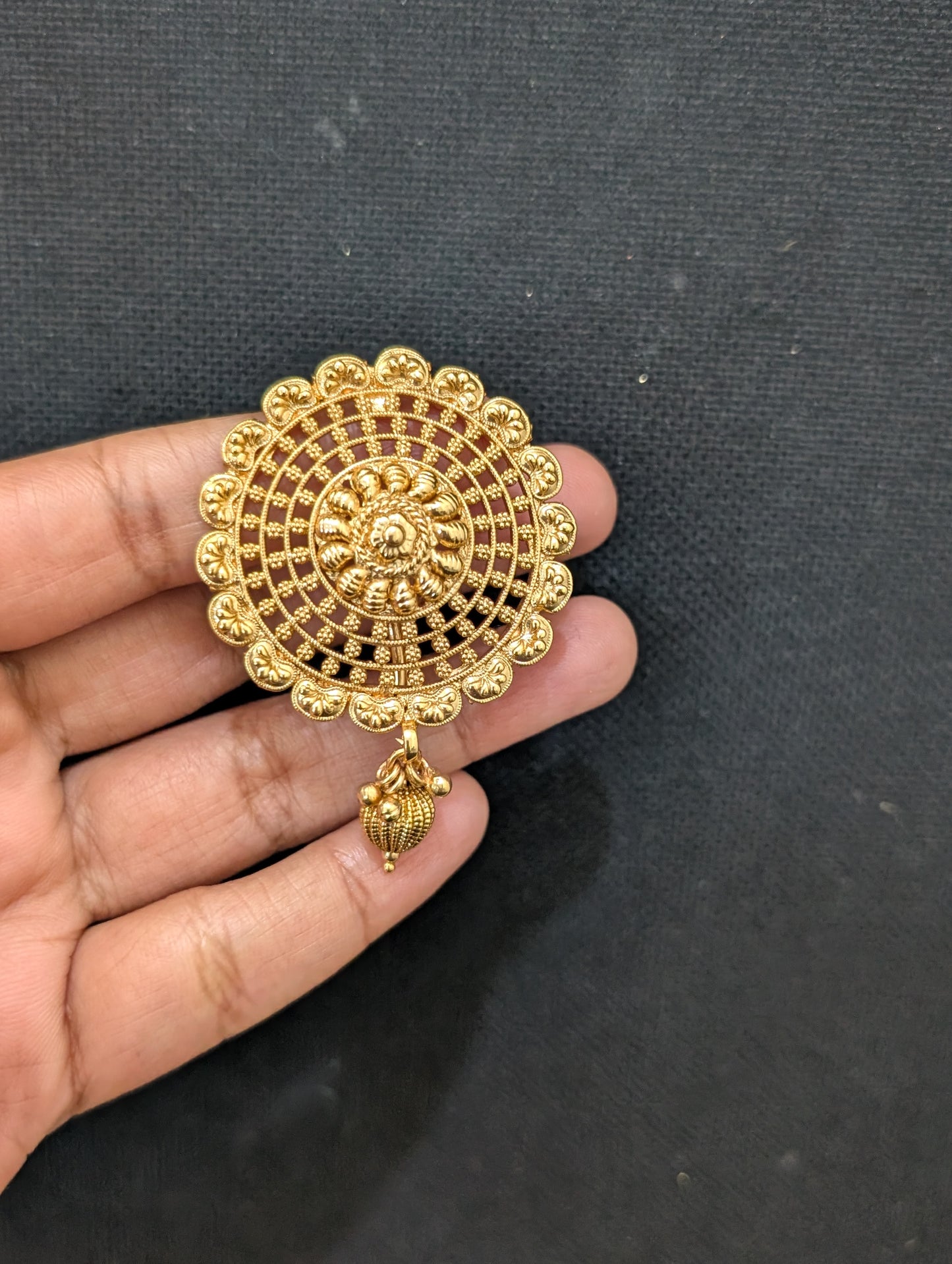 Gold plated Filigree Round Clip on Hair Brooch