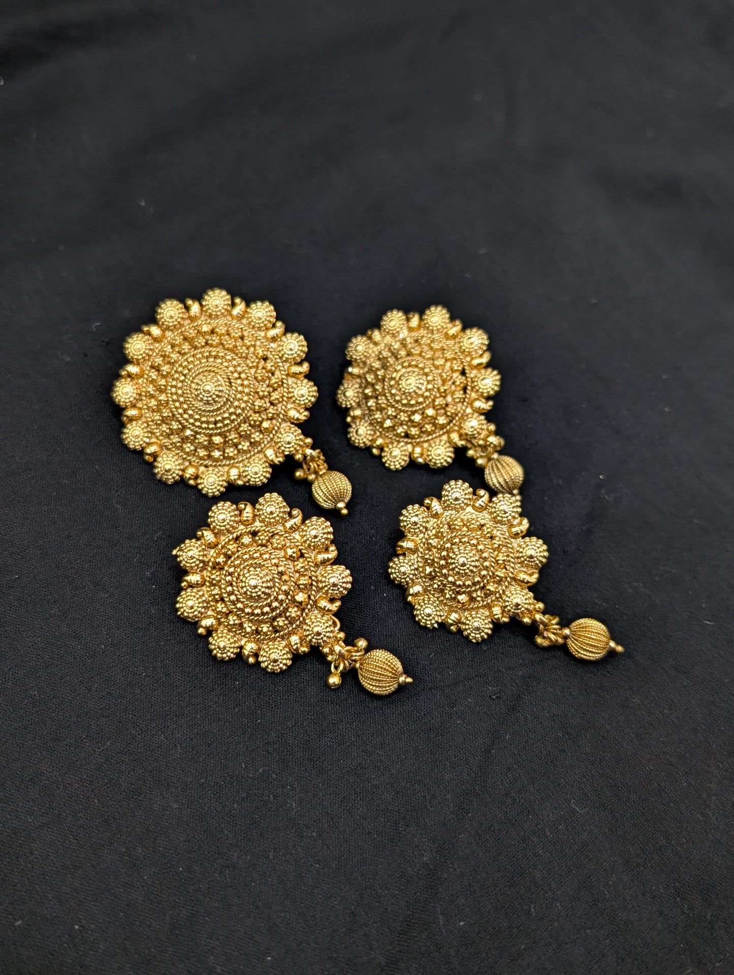 Gold plated Round Clip on Hair Brooch - 4 piece set