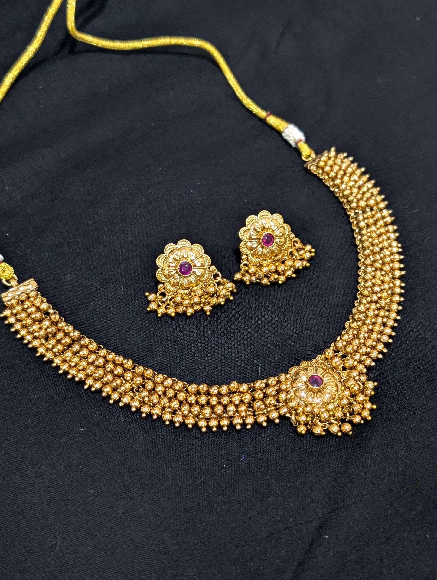 Classic gold bead Choker Necklace set