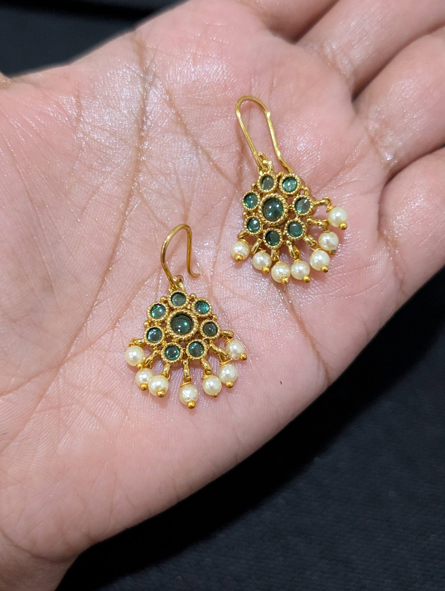 Minimalistic Green Kemp Choker Necklace set