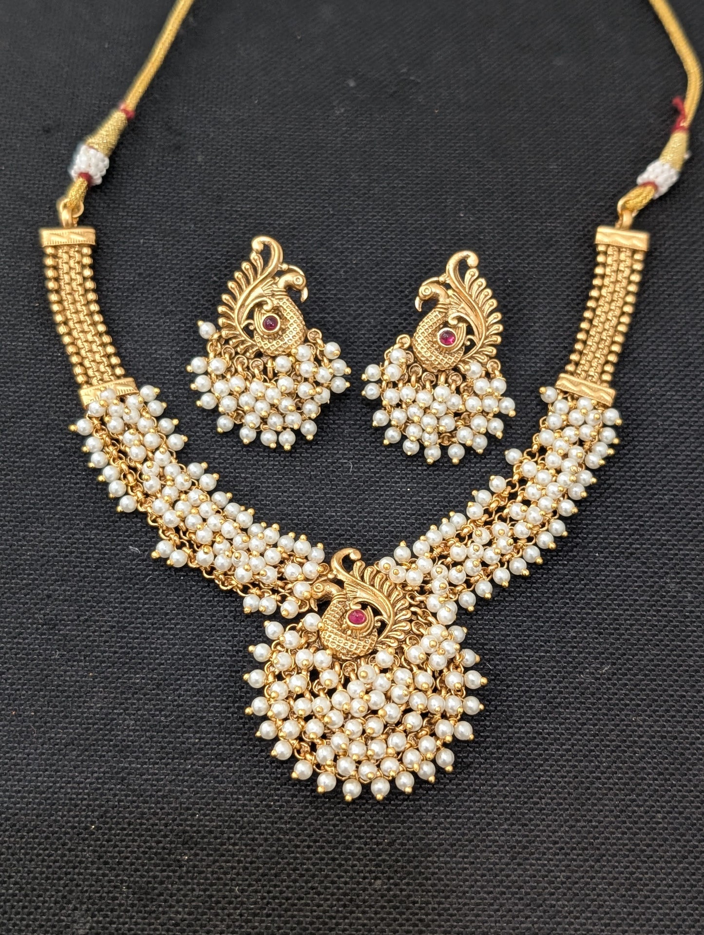 Evergreen Pearl bead Peacock Choker Necklace set
