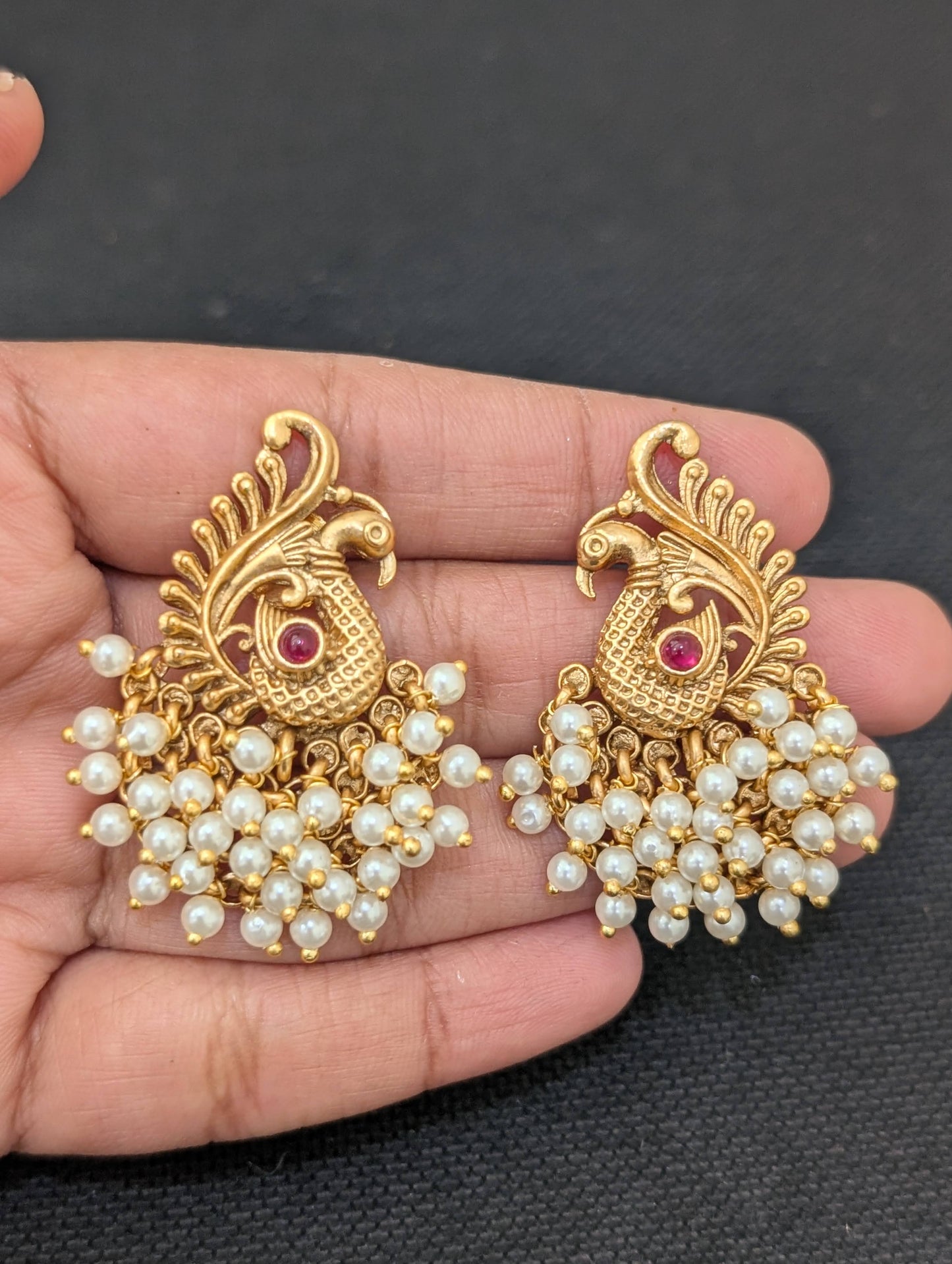 Evergreen Pearl bead Peacock Choker Necklace set