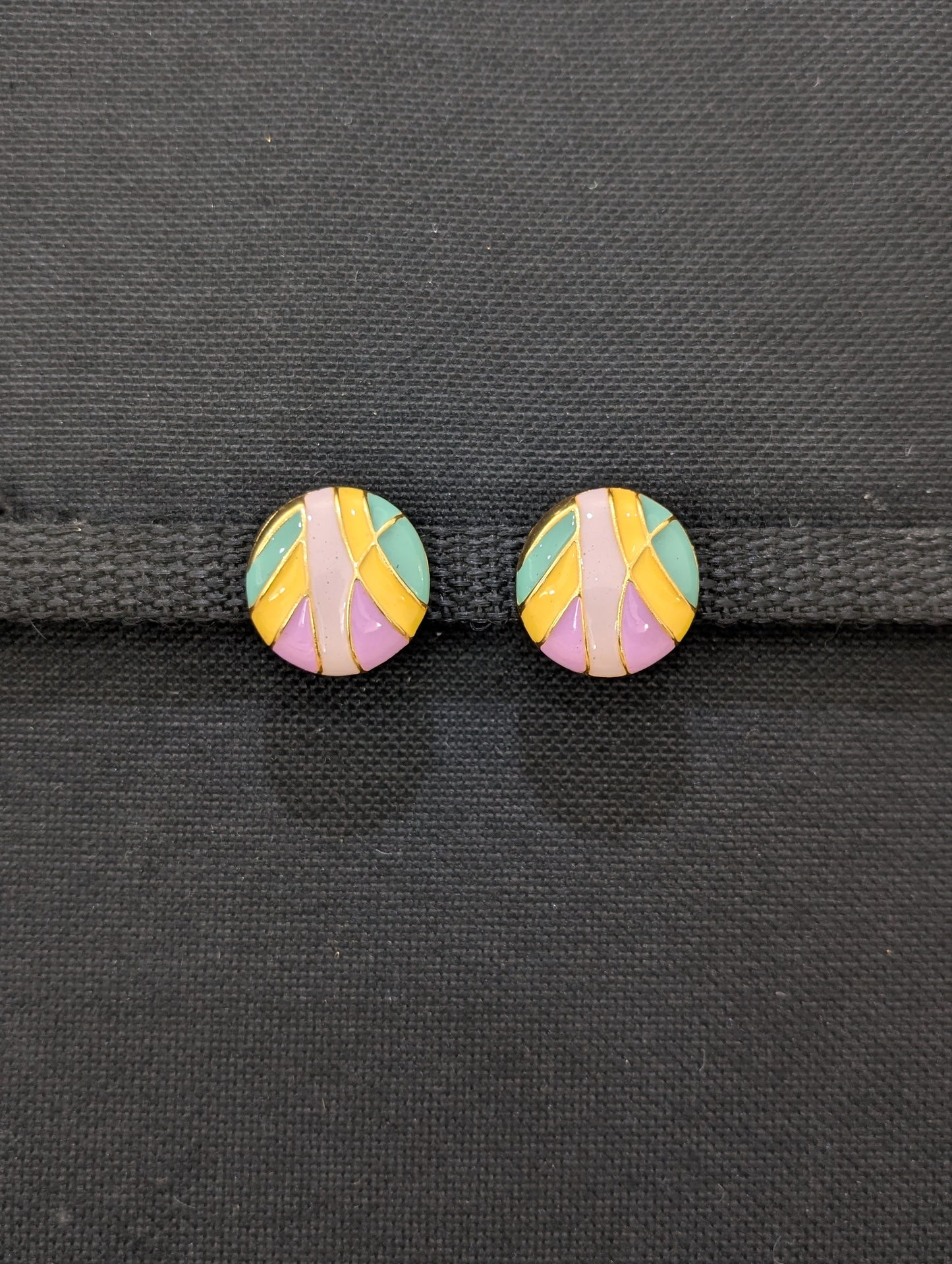 Enamel Oval Design Stud Earrings