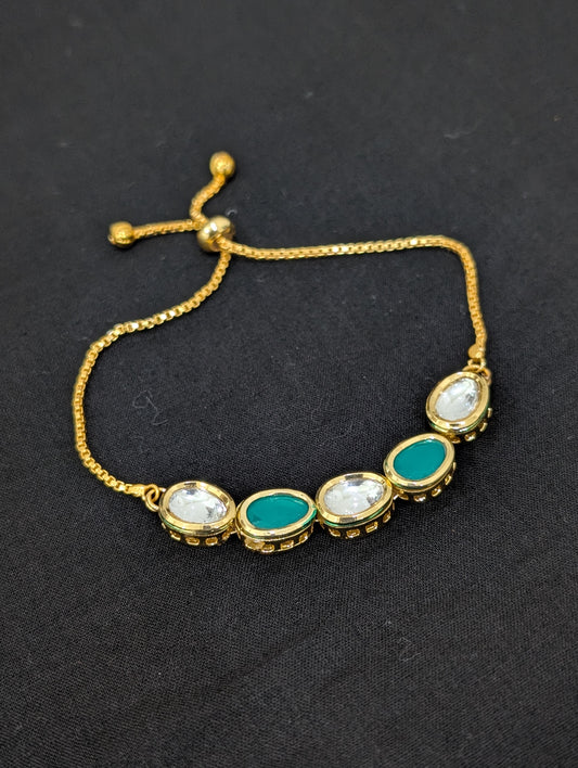 Oval Kundan Adjustable bracelet