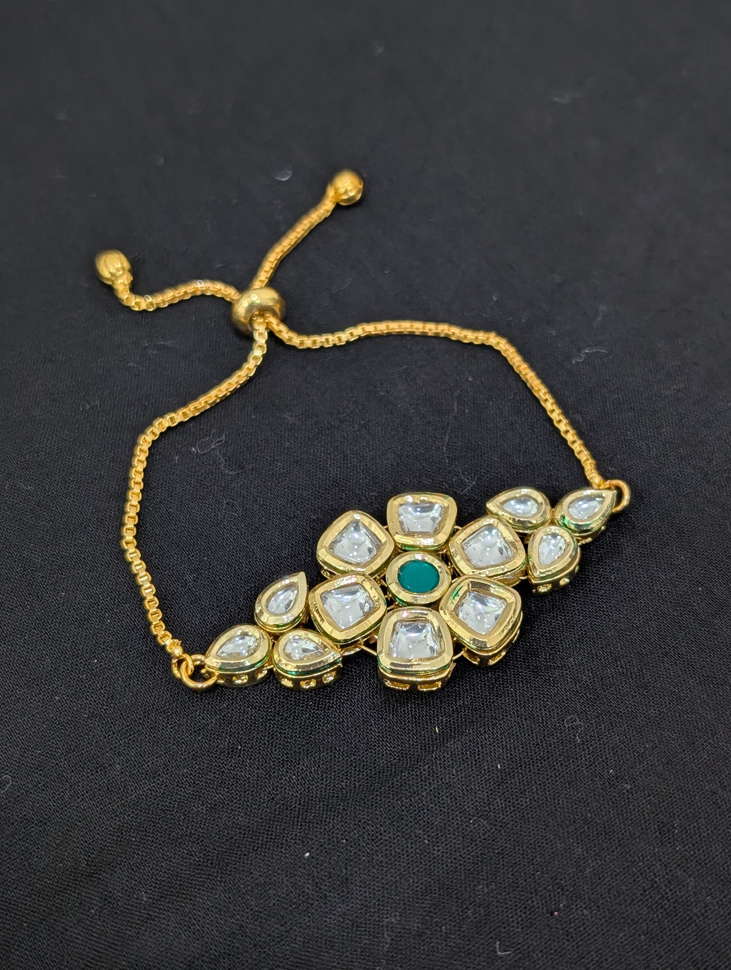 Flower Kundan Adjustable bracelet