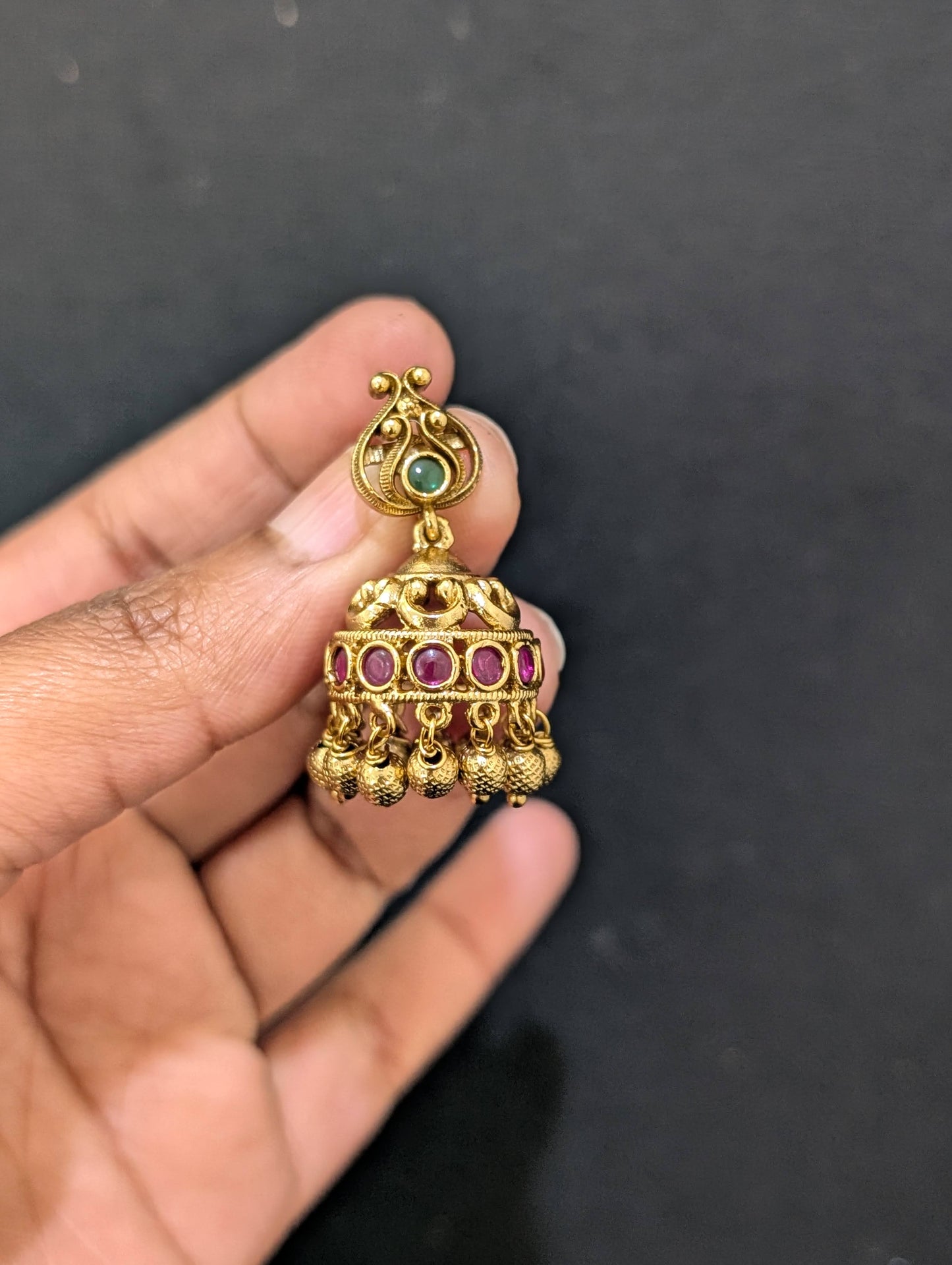 Antique gold Kemp Small Jhumka Earrings
