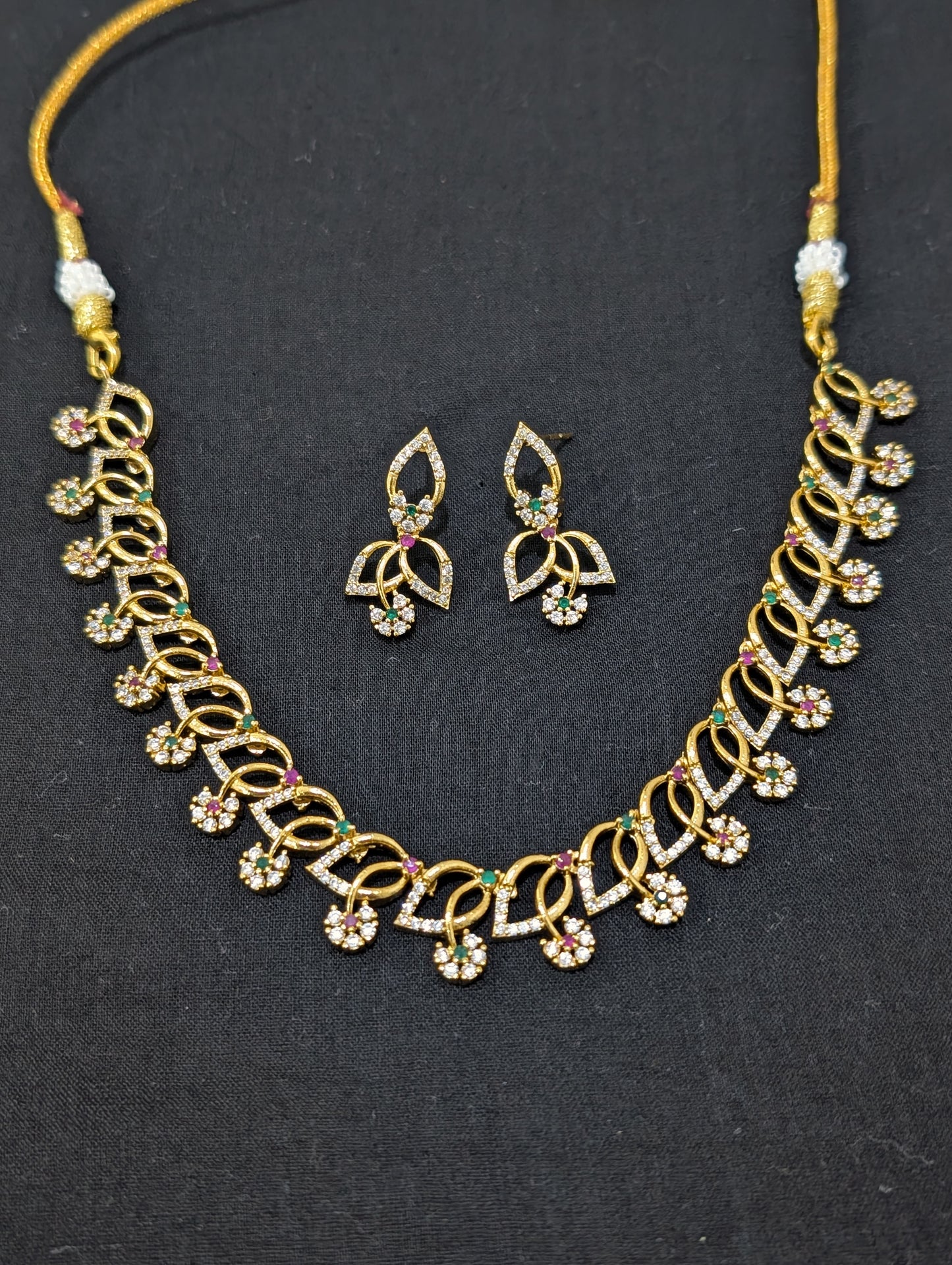 Antique Unique Leafy CZ Choker Necklace set