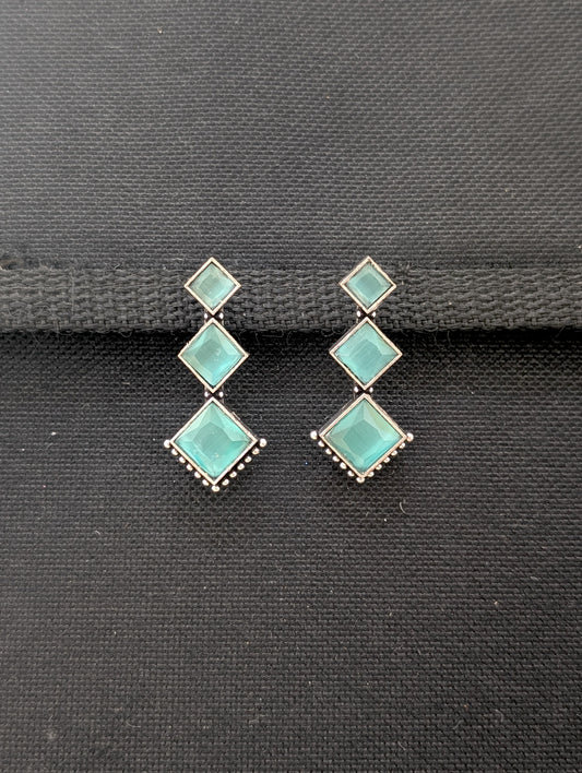 Oxidized silver diamond shape stud earrings