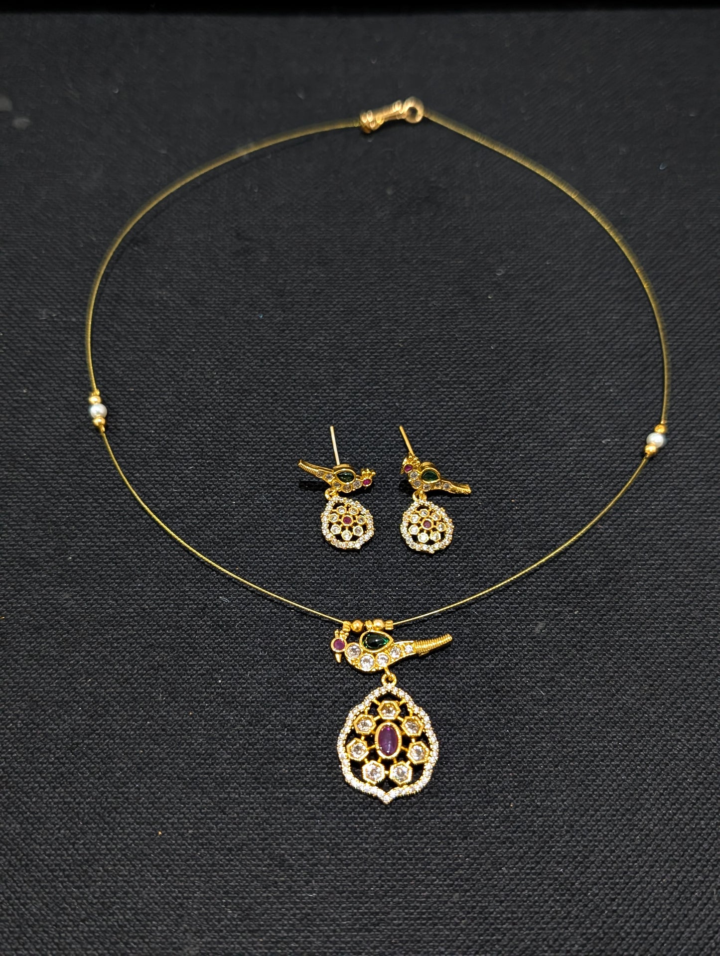 Minimalistic Choker Necklace set - D2