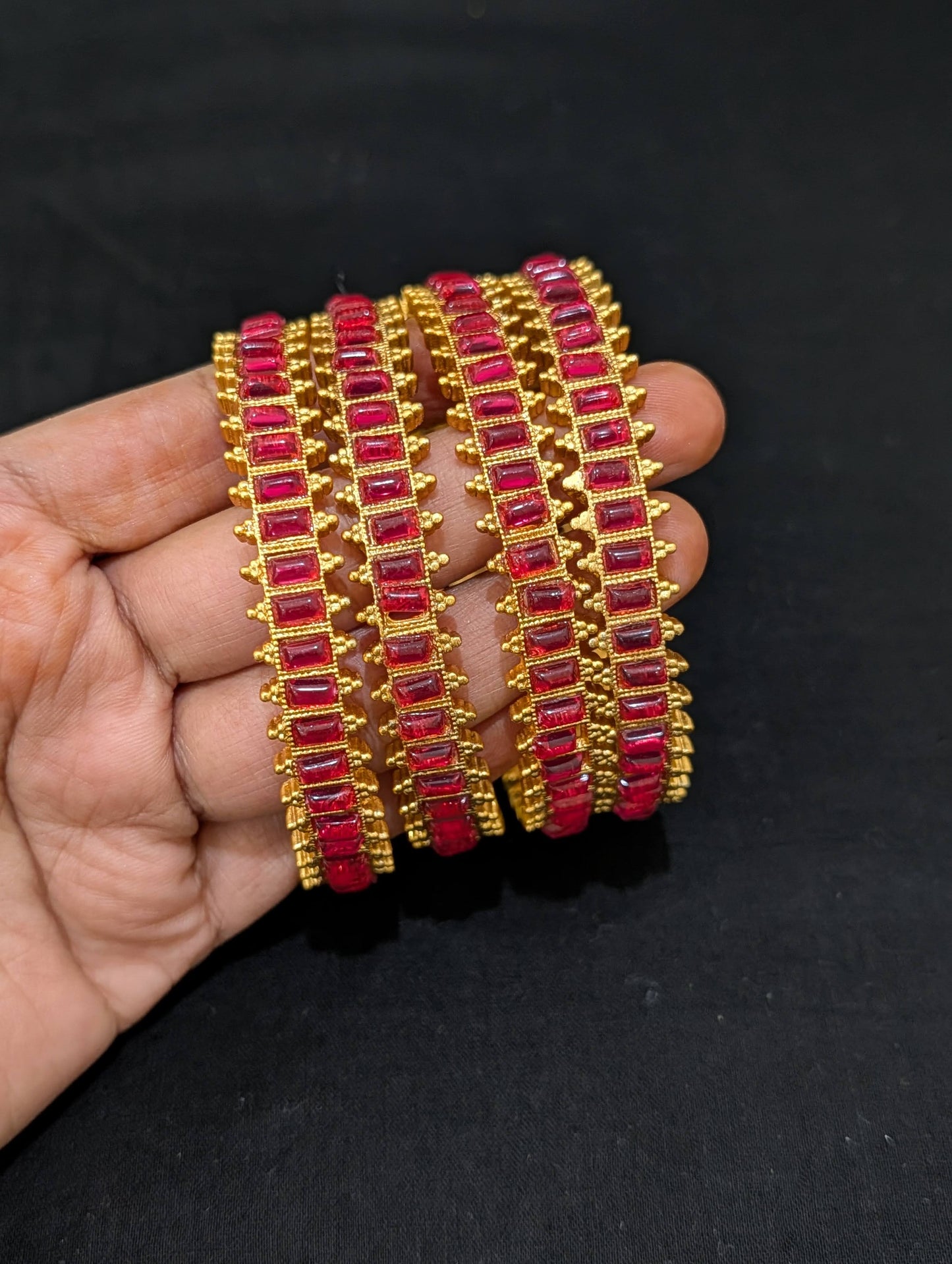 Rectangle kemp Traditional bangles - Set of 4