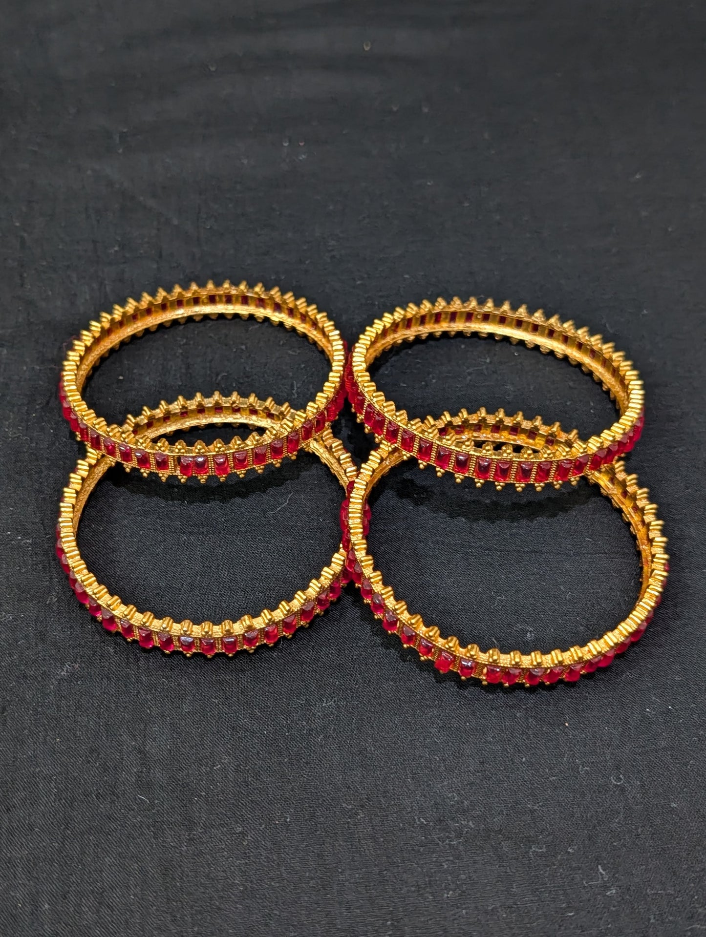 Rectangle kemp Traditional bangles - Set of 4